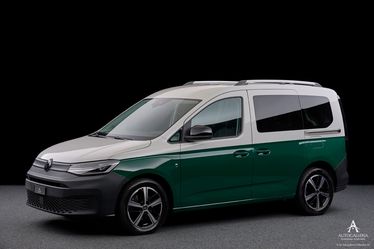 VW Caddy 2.0 TDI 4Motion Liberty-image-1