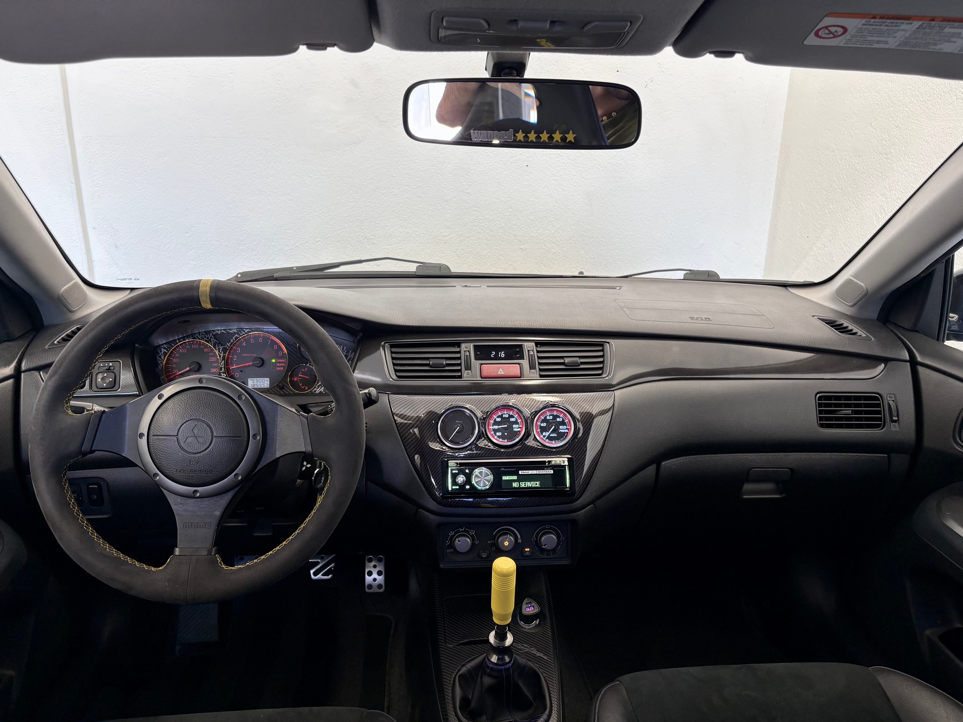 MITSUBISHI EVO IX-image-15