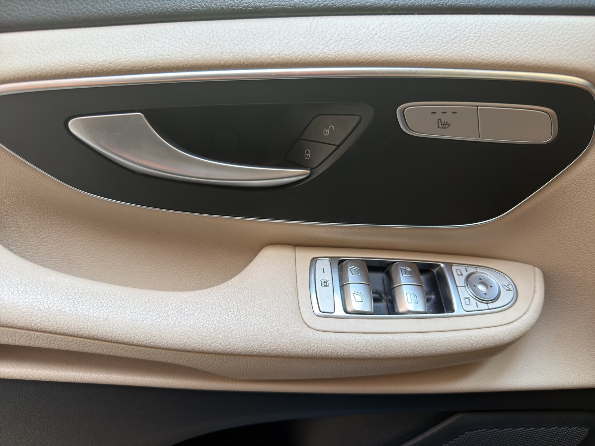 MERCEDES-BENZ MARCO POLO V 250 D 4-Matic-image-26