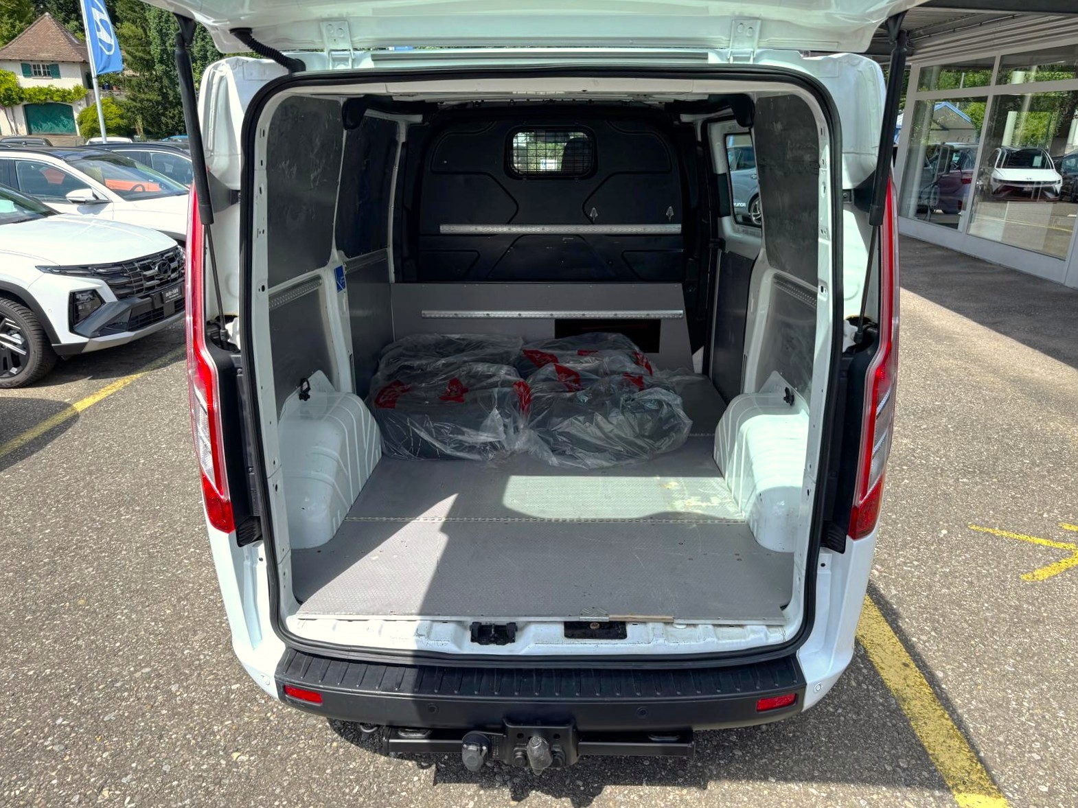 FORD Transit Cust 320 L1 Trend-image-14