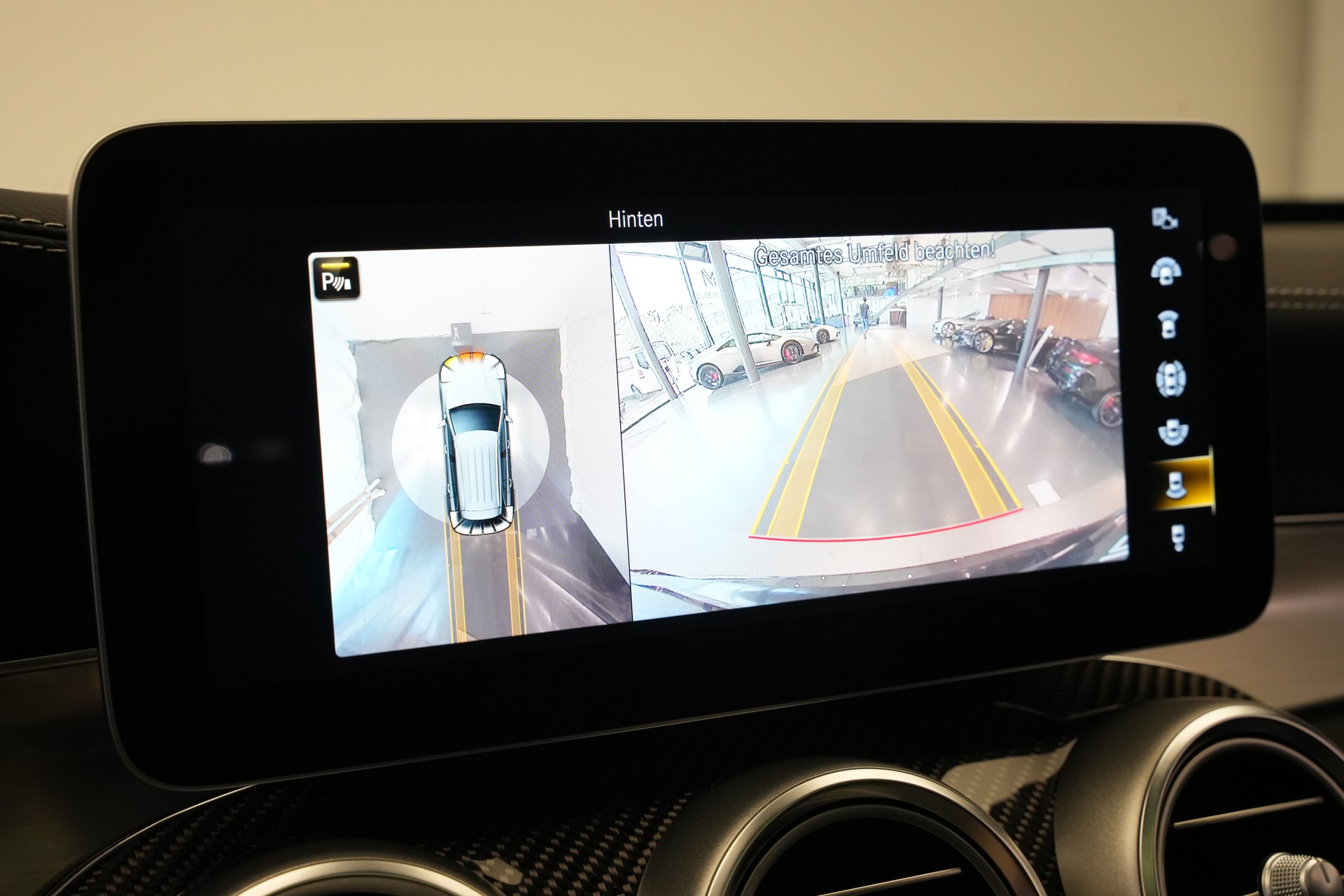 MERCEDES-BENZ GLC 43 AMG 4Matic 9G-Tronic *CH-FZ* *Pano* *Burmester* *HuD* *AHK*-image-29