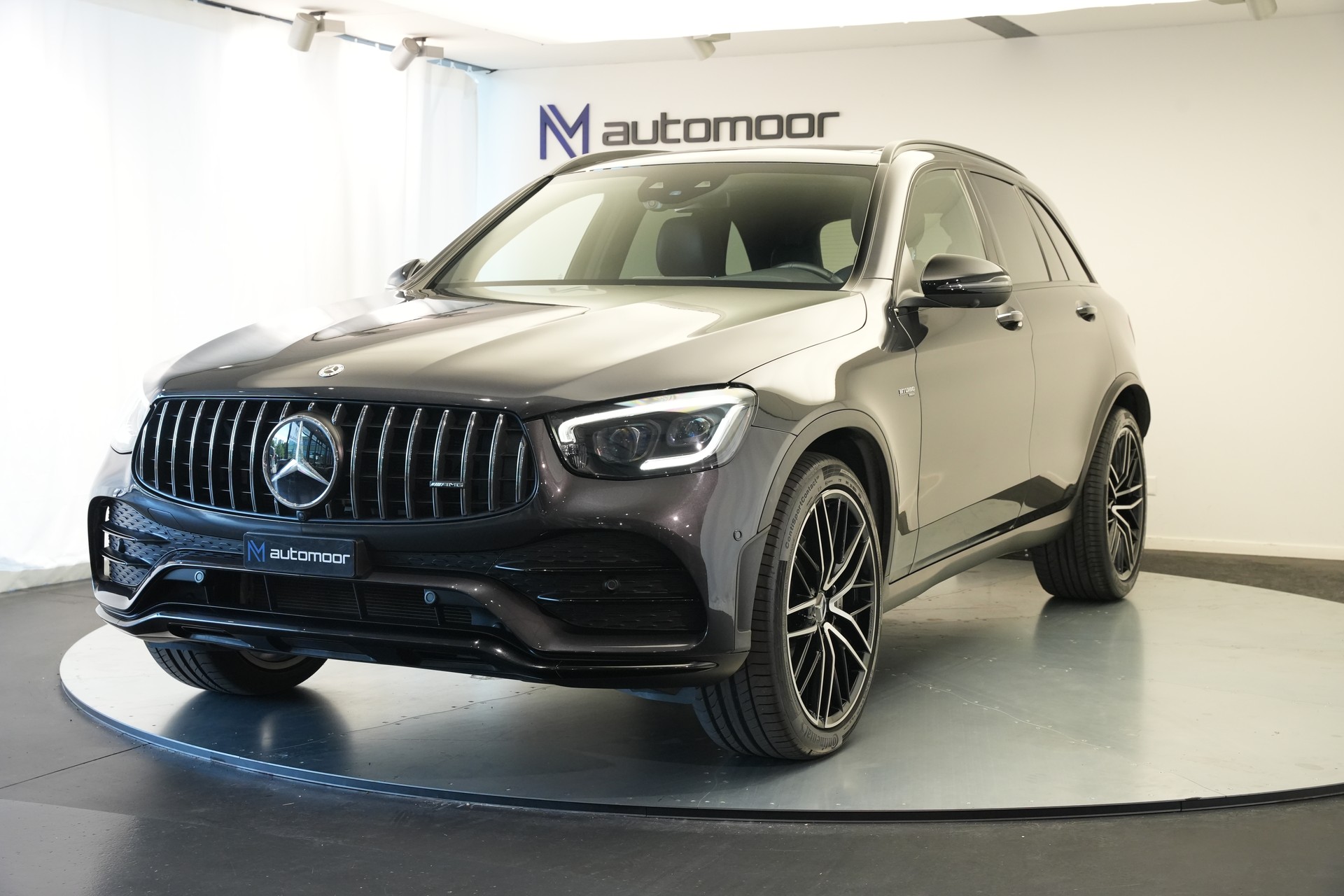 MERCEDES-BENZ GLC 43 AMG 4Matic 9G-Tronic *CH-FZ* *Pano* *Burmester* *HuD* *AHK*-image-46