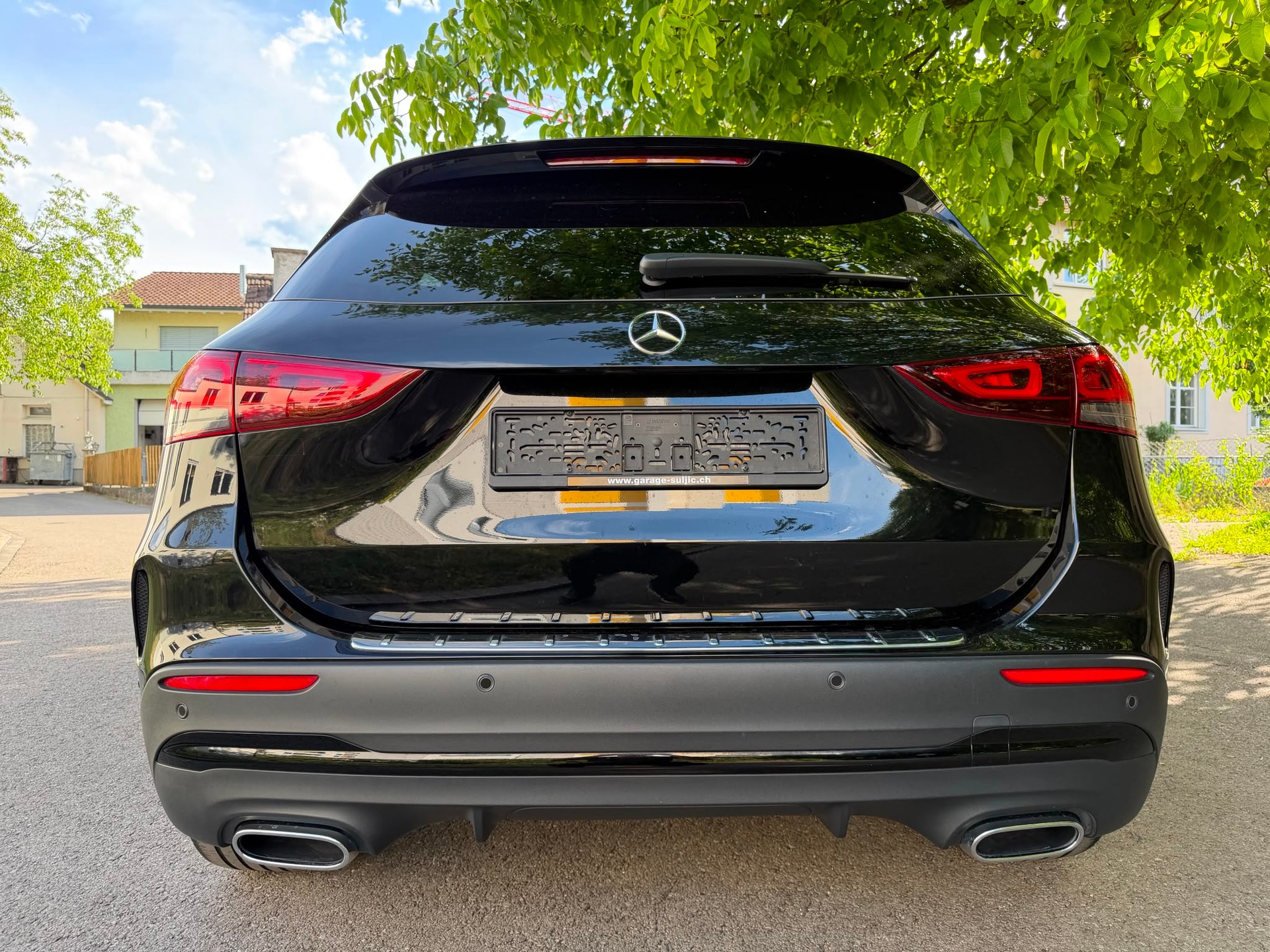 MERCEDES-BENZ GLA 250 4Matic AMG Line 8G-DCT-image-10
