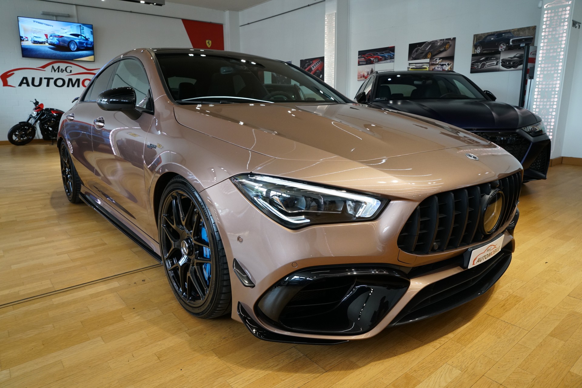 MERCEDES-BENZ CLA 45 S AMG 4Matic+ 8G-DCT-showroom-element-2