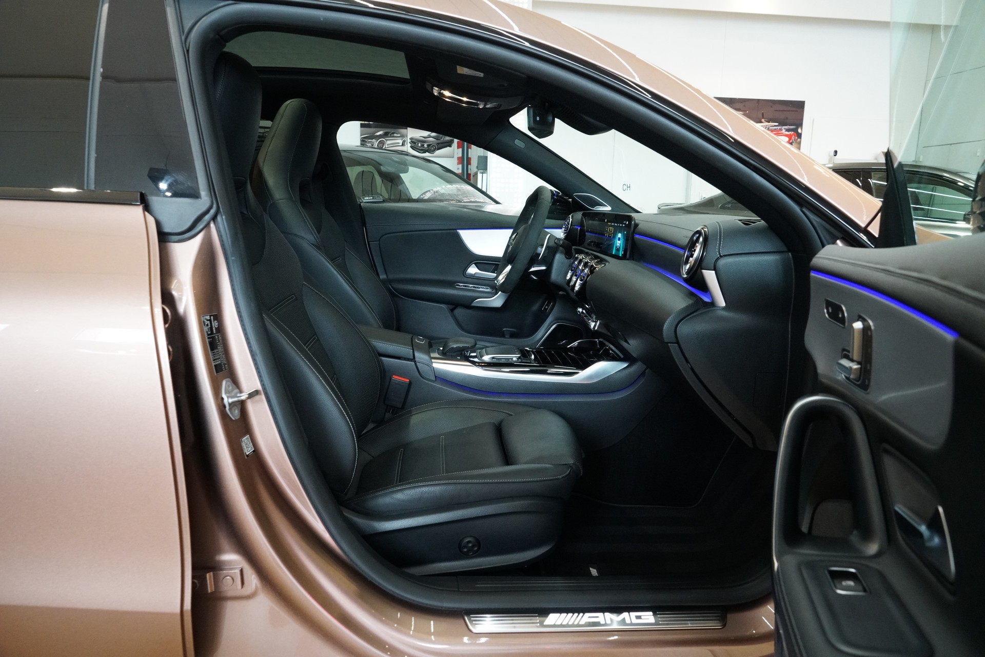 MERCEDES-BENZ CLA 45 S AMG 4Matic+ 8G-DCT-image-25