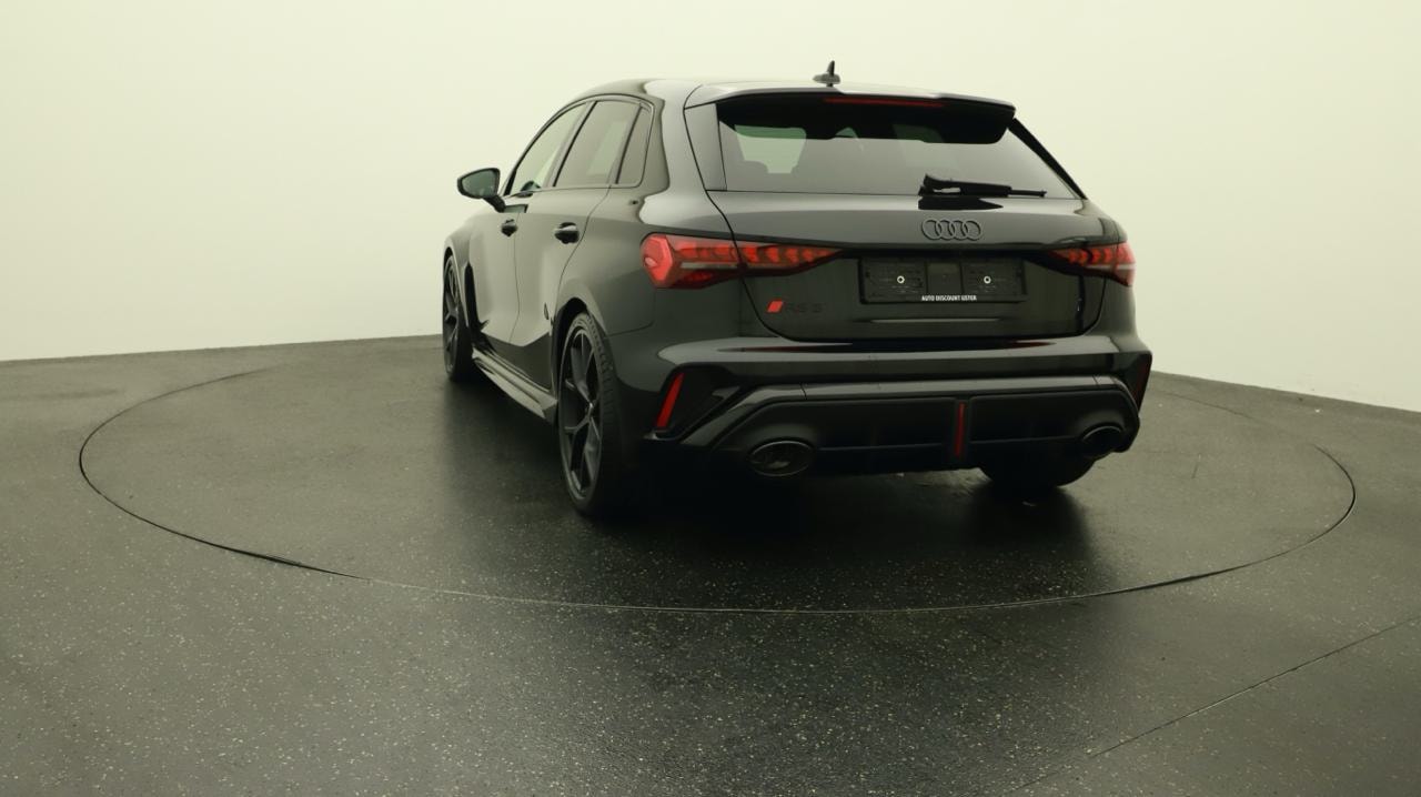 AUDI RS3 Sportback 2.5 TSI quattro S-tronic-showroom-element-3