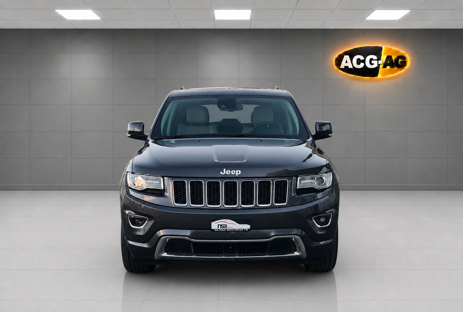 JEEP Grand Cherokee 3.0 CRD Overland Automatic ** Voll-Leder ** Gr-Navi ** RF-Kamera ** Anh-Kupplung ** Panorama-Glasdach ** Ab MFK-showroom-element-1