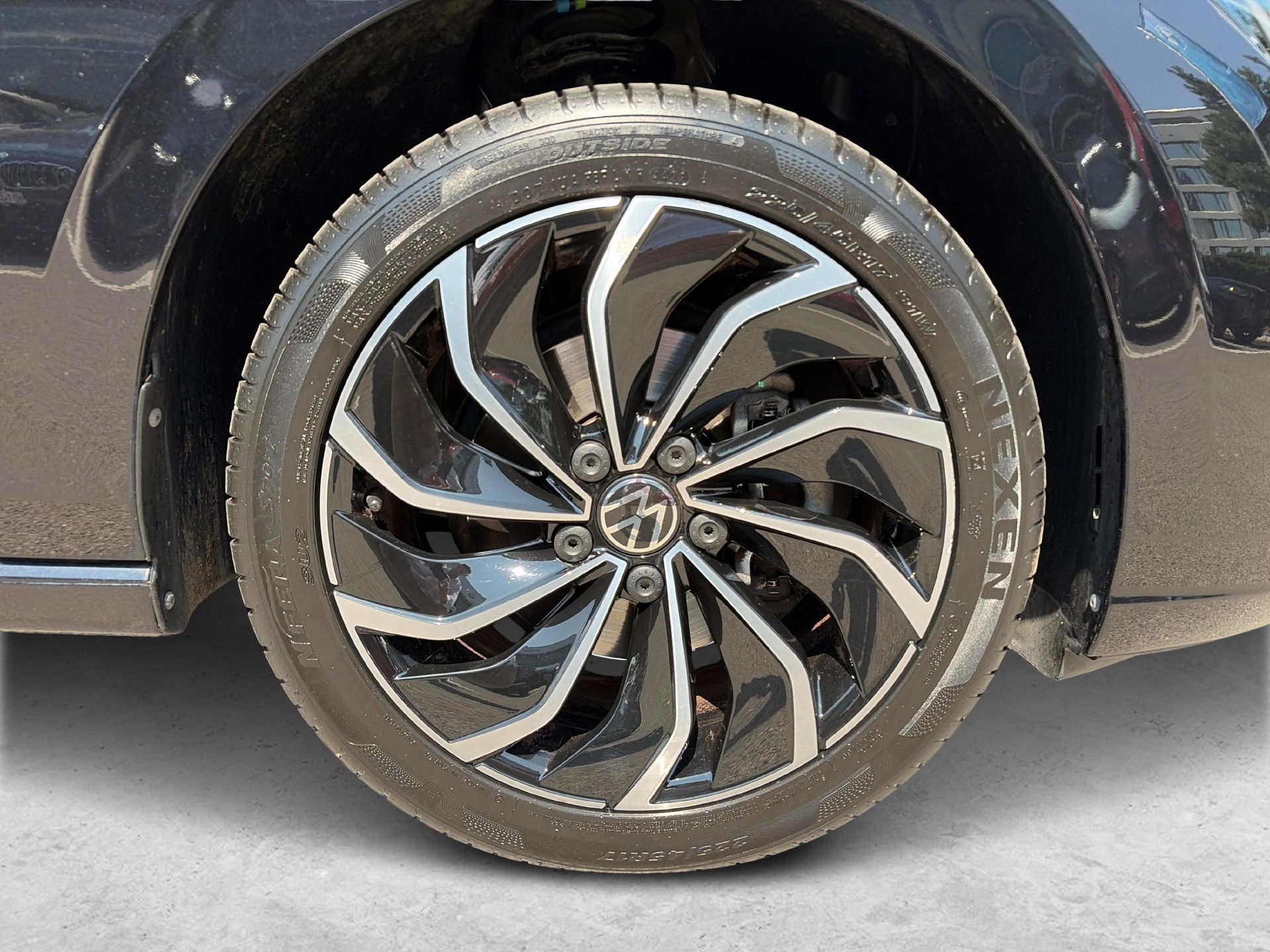VW Golf VIII 1.5 eTSI 75 Edition-image-19