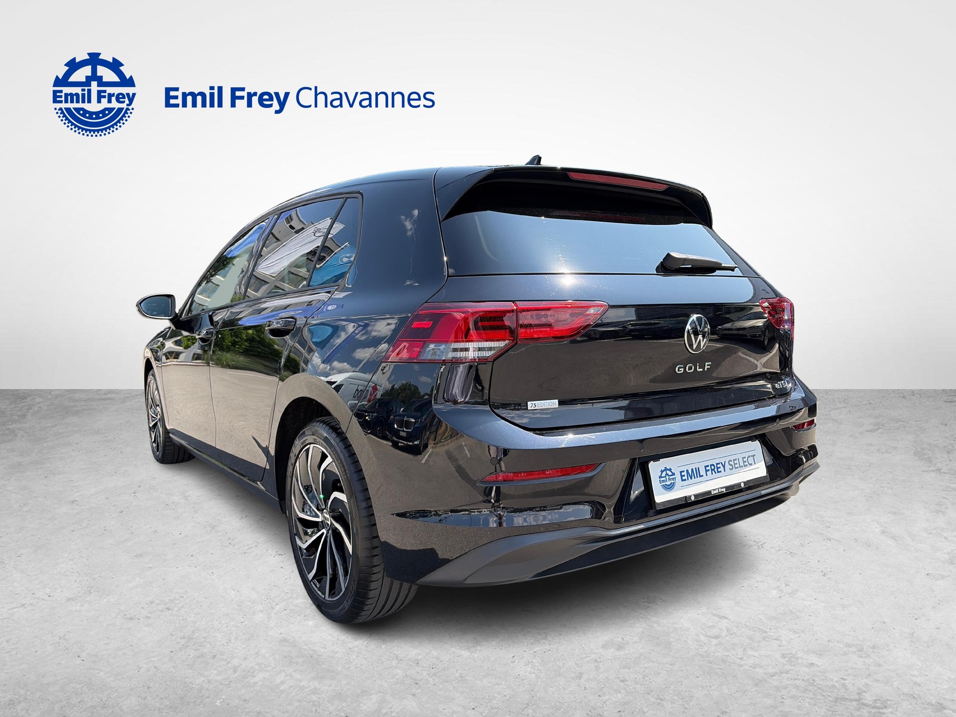 VW Golf VIII 1.5 eTSI 75 Edition-showroom-element-2
