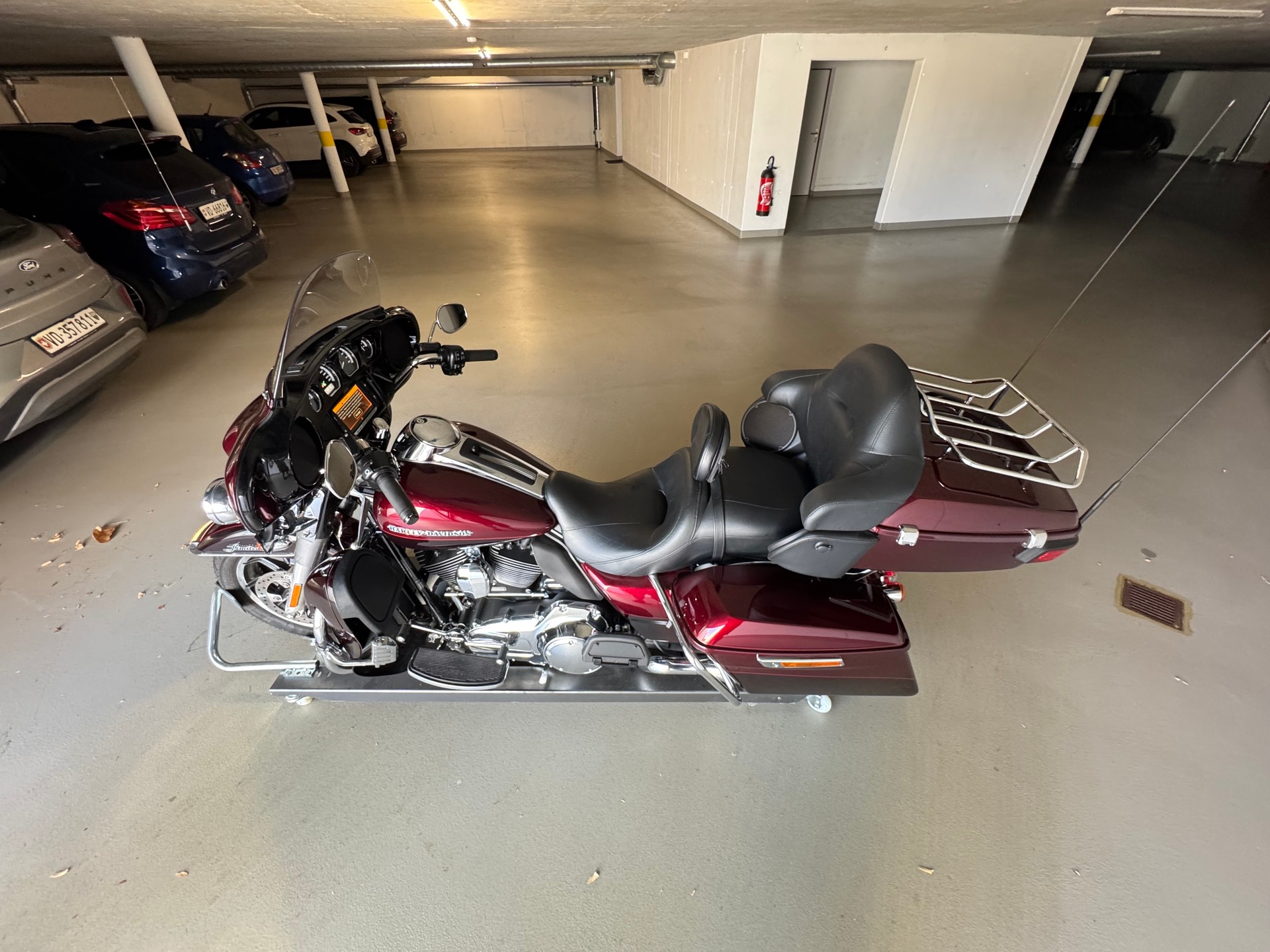 HARLEY-DAVIDSON FLHTK Electra Glide Ultra Limited-image-3