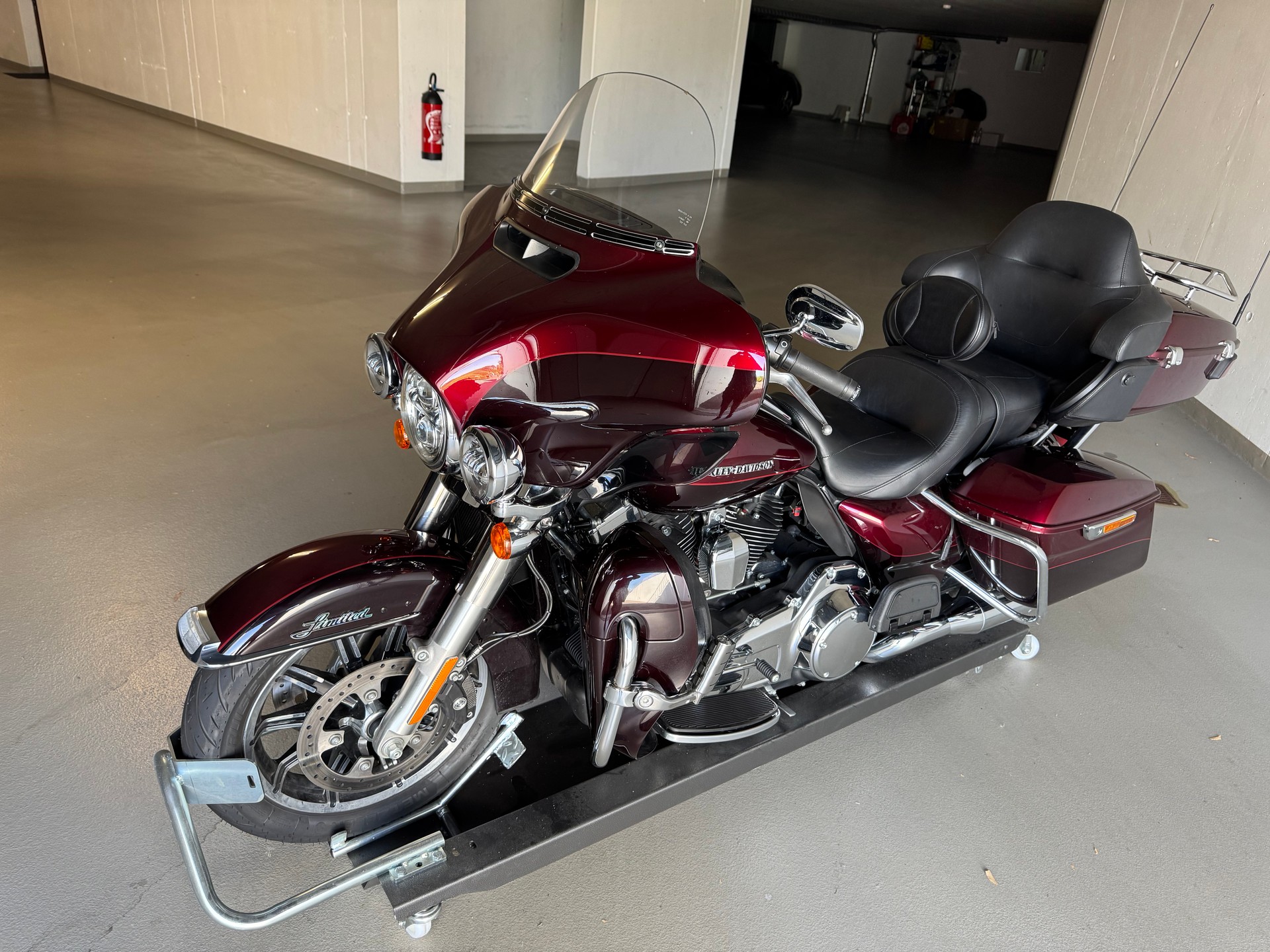 HARLEY-DAVIDSON FLHTK Electra Glide Ultra Limited-image-1