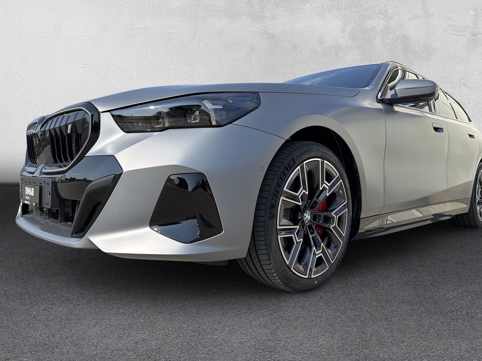 BMW i5 xDrive40 M Sport Pro-image-8