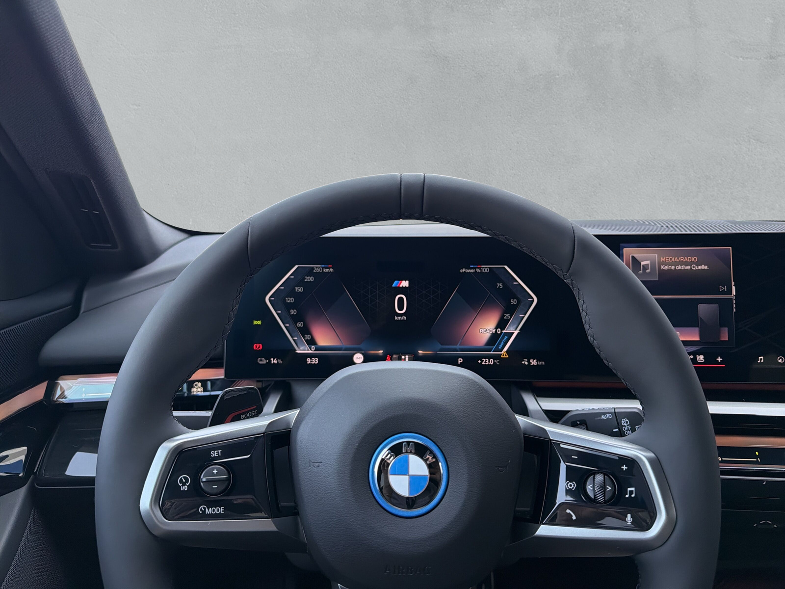 BMW i5 xDrive40 M Sport Pro-image-22