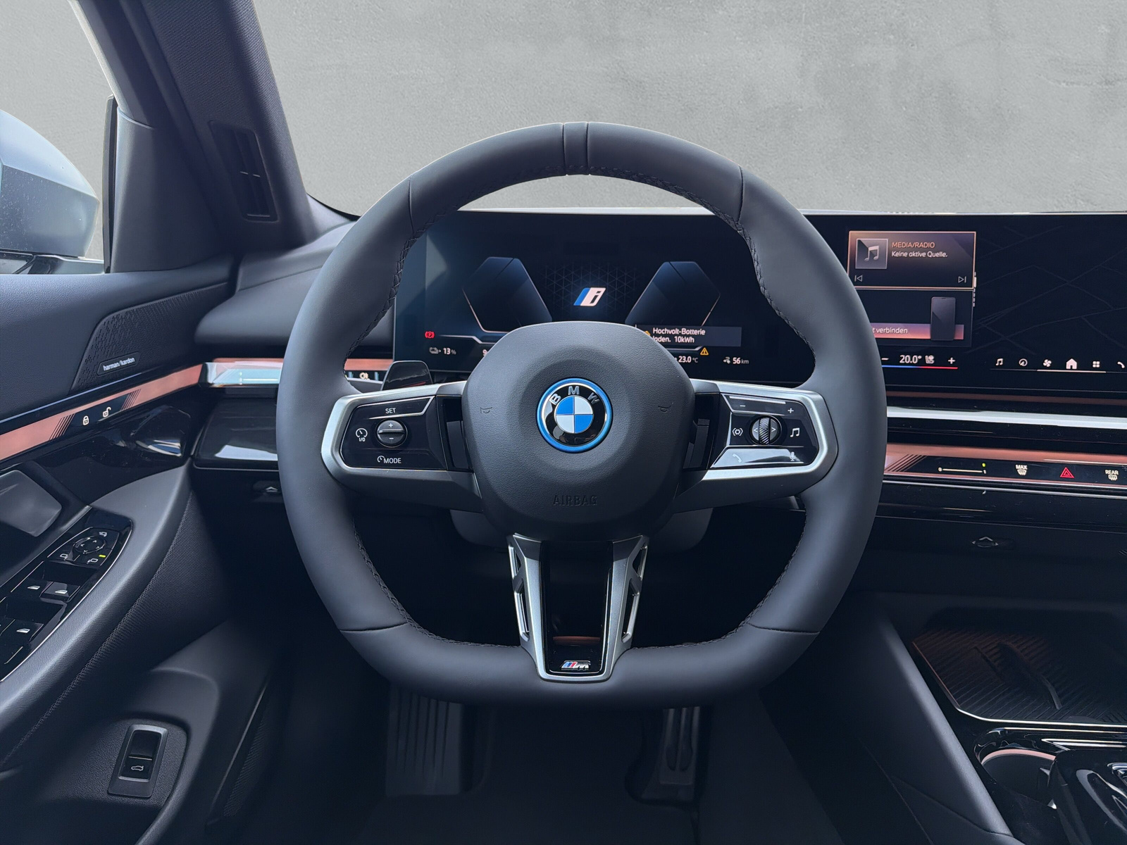 BMW i5 xDrive40 M Sport Pro-image-20