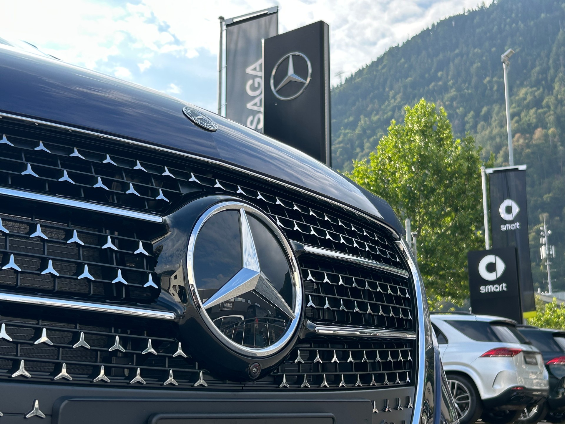 MERCEDES-BENZ V 300 d Exclusive L SWISS EDITION 4MATIC-showroom-element-3