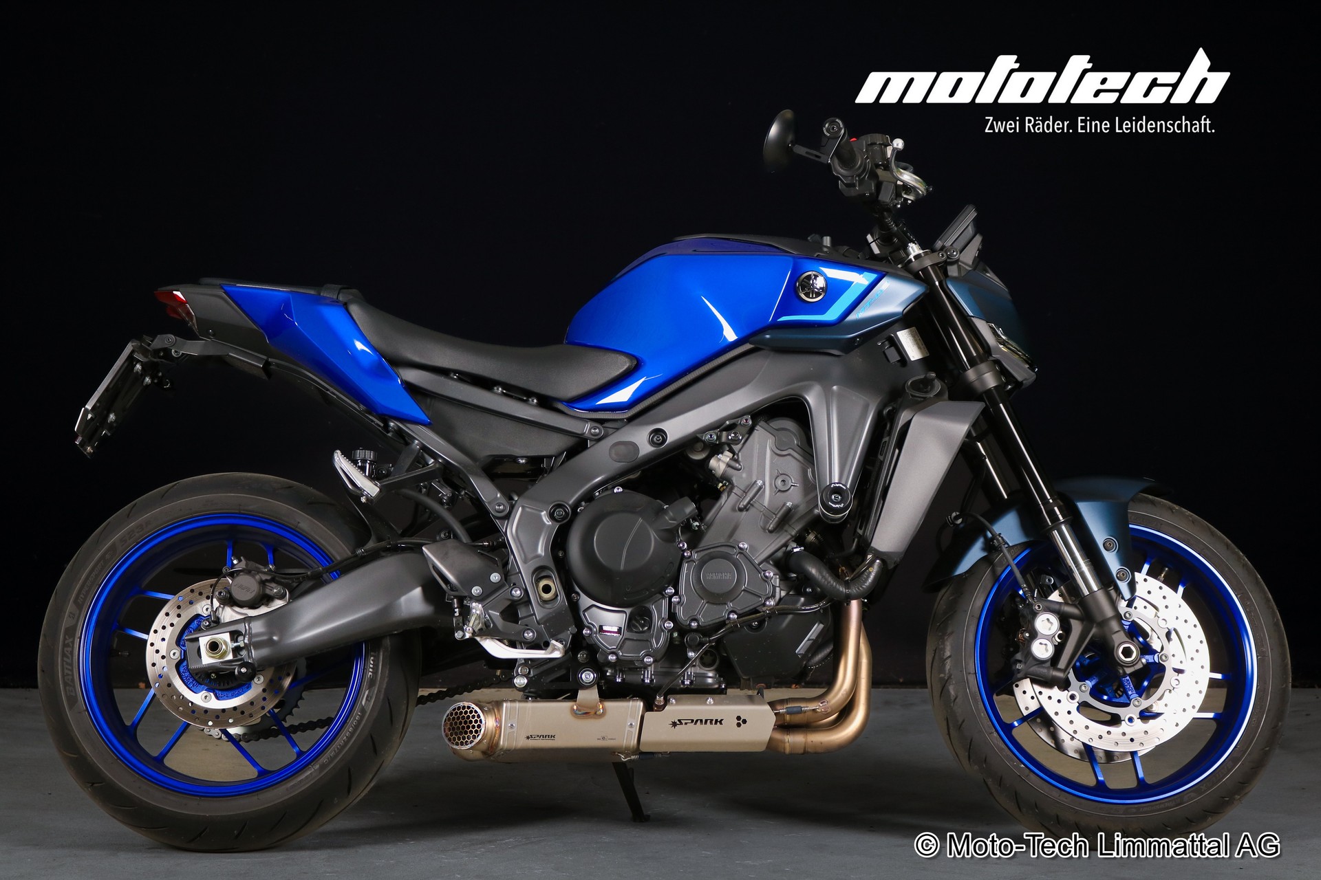 YAMAHA MT-09-image-1