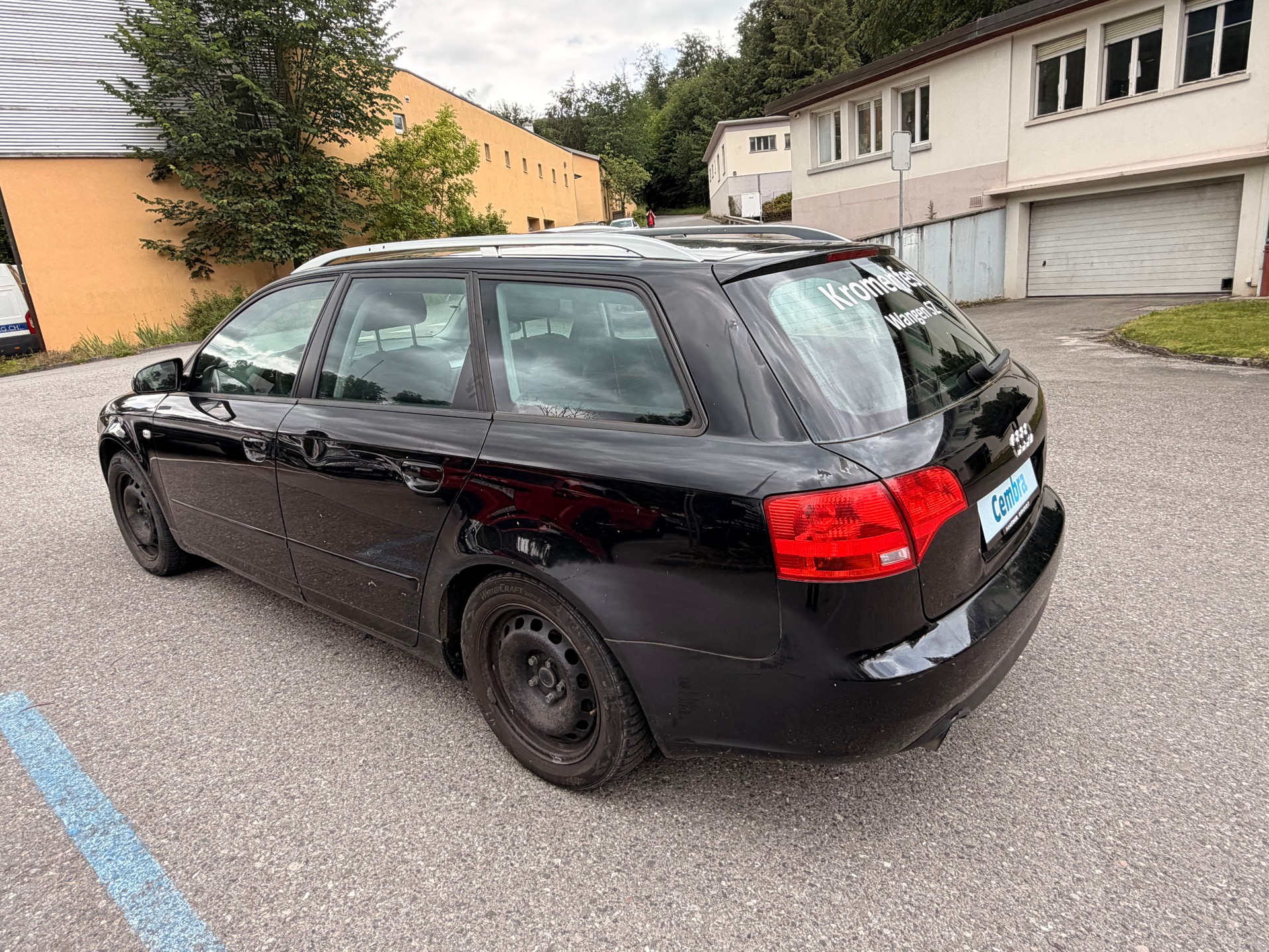 AUDI A4 Avant 2.0-showroom-element-3