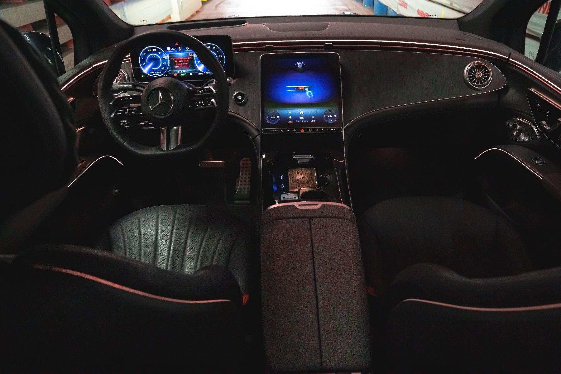 MERCEDES-BENZ EQS 450 4Matic-showroom-element-3