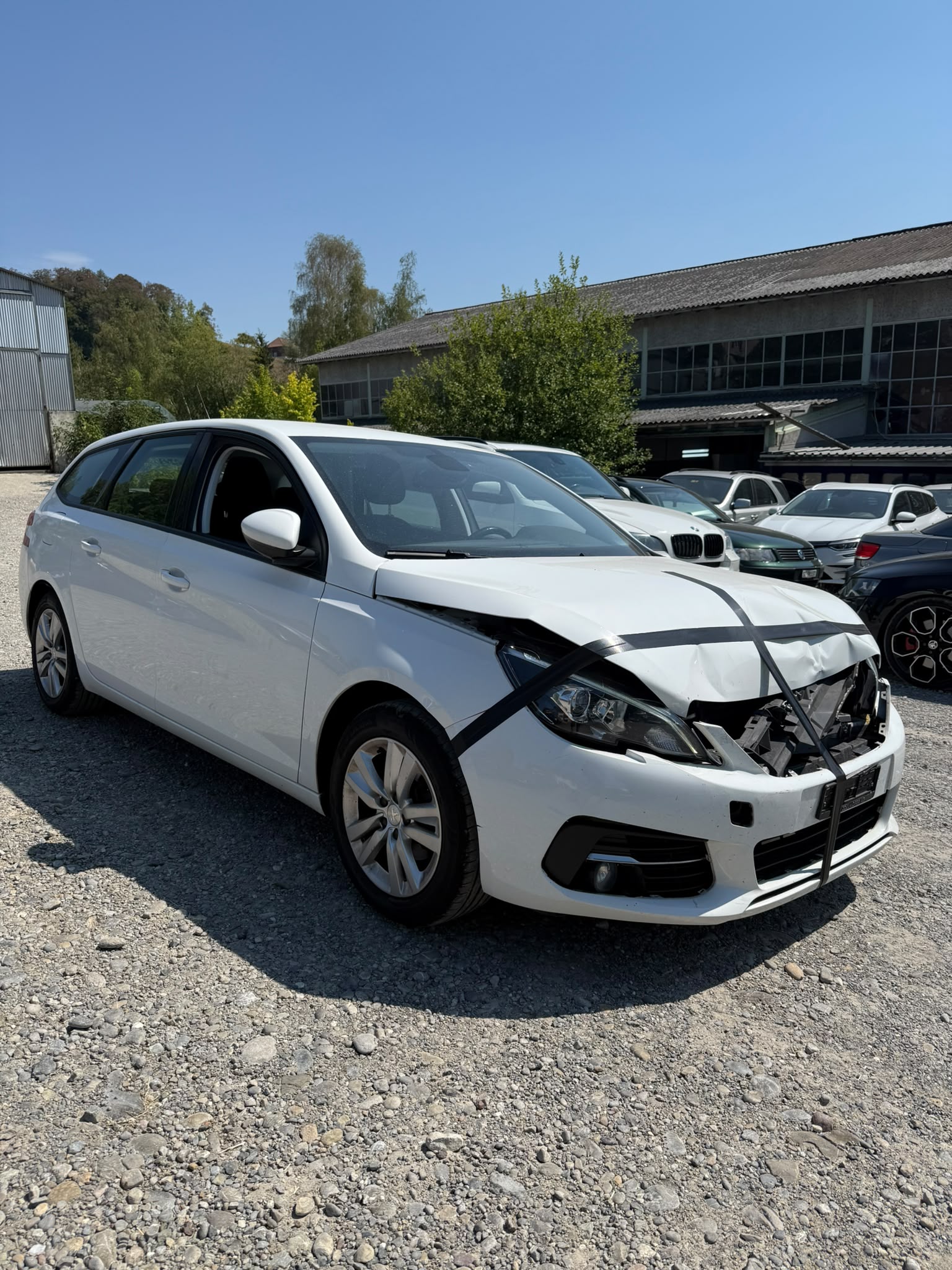 PEUGEOT 308 SW 1.5 BlueHDI Allure EAT8
