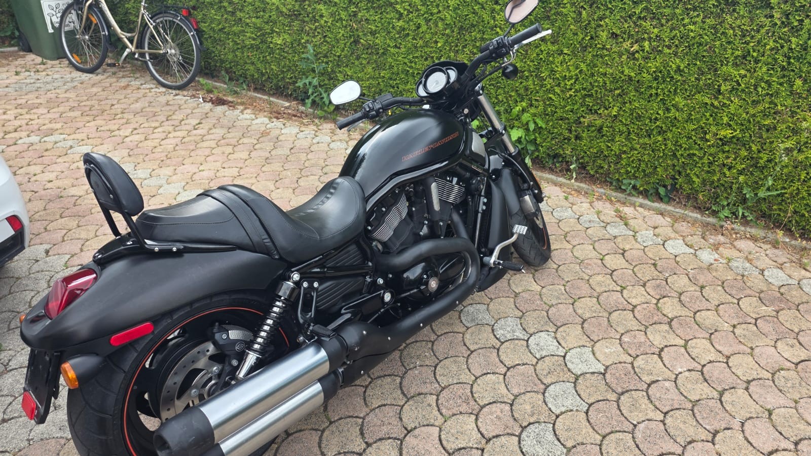 HARLEY-DAVIDSON VRSCDX Night Rod Special-image-2