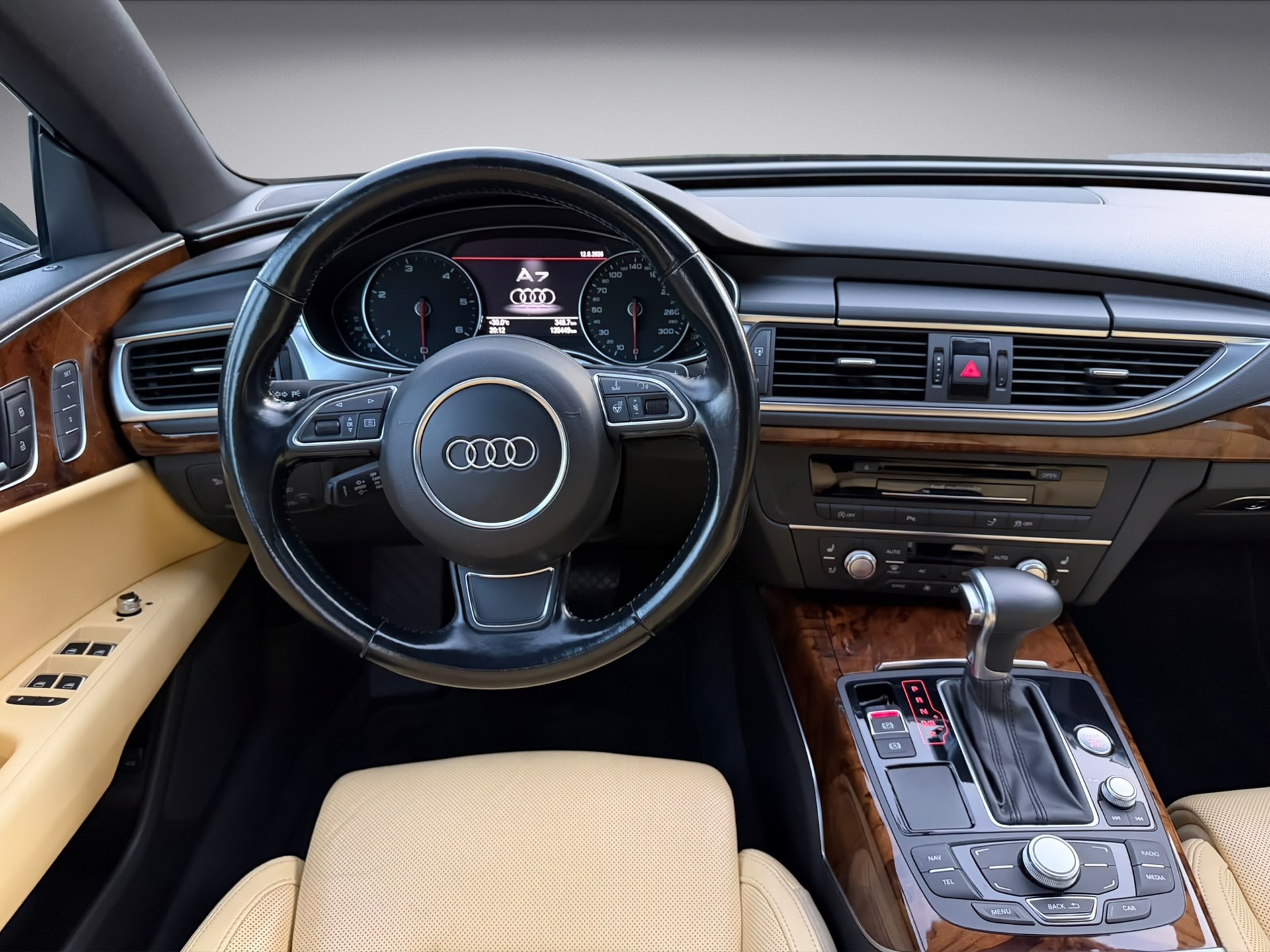 AUDI A7 Sportback 3.0 TDI quattro S-tronic * S line *-image-6