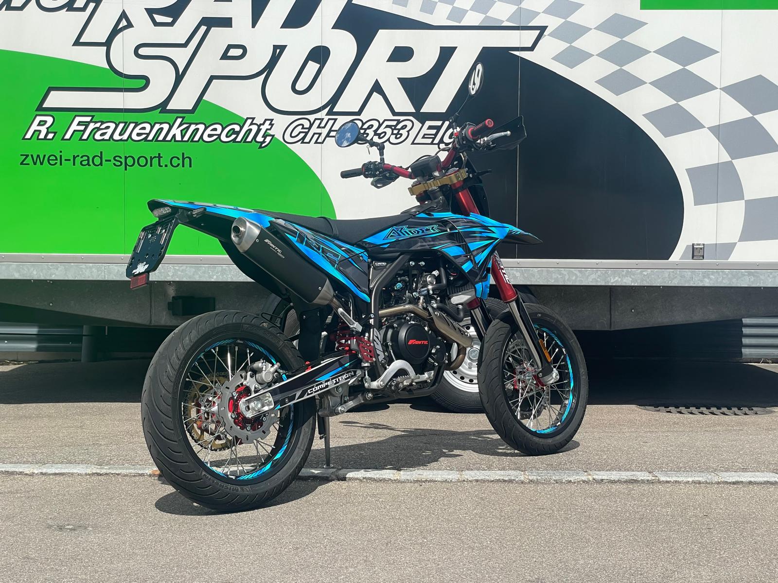 FANTIC Motard-image-3