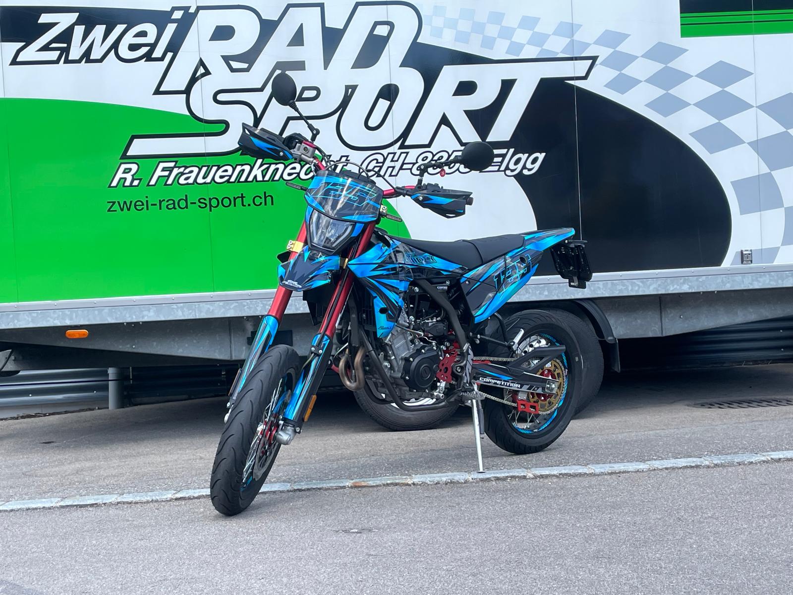 FANTIC Motard-image-1
