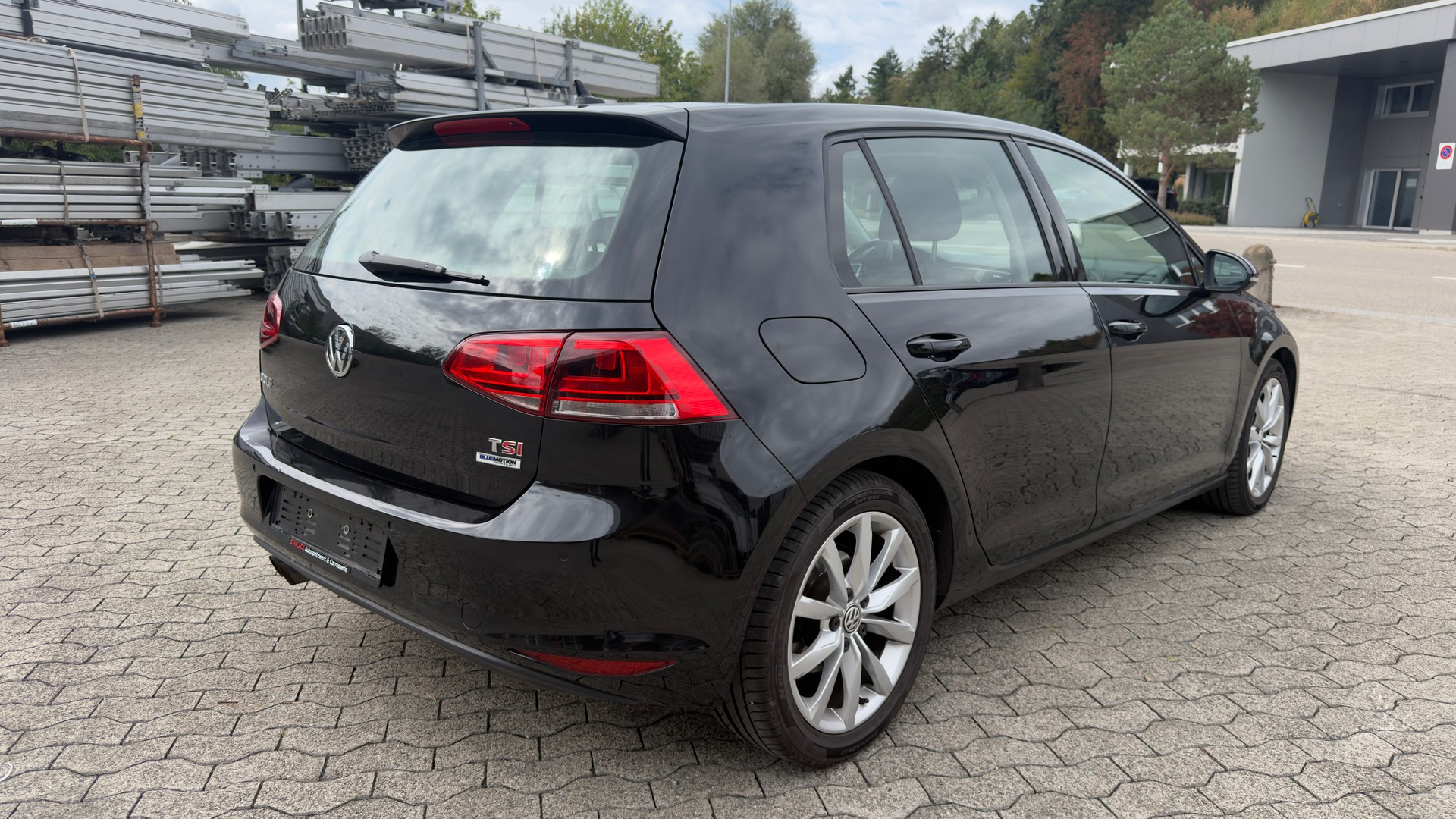 VW Golf 1.4 TSI Highline-image-4