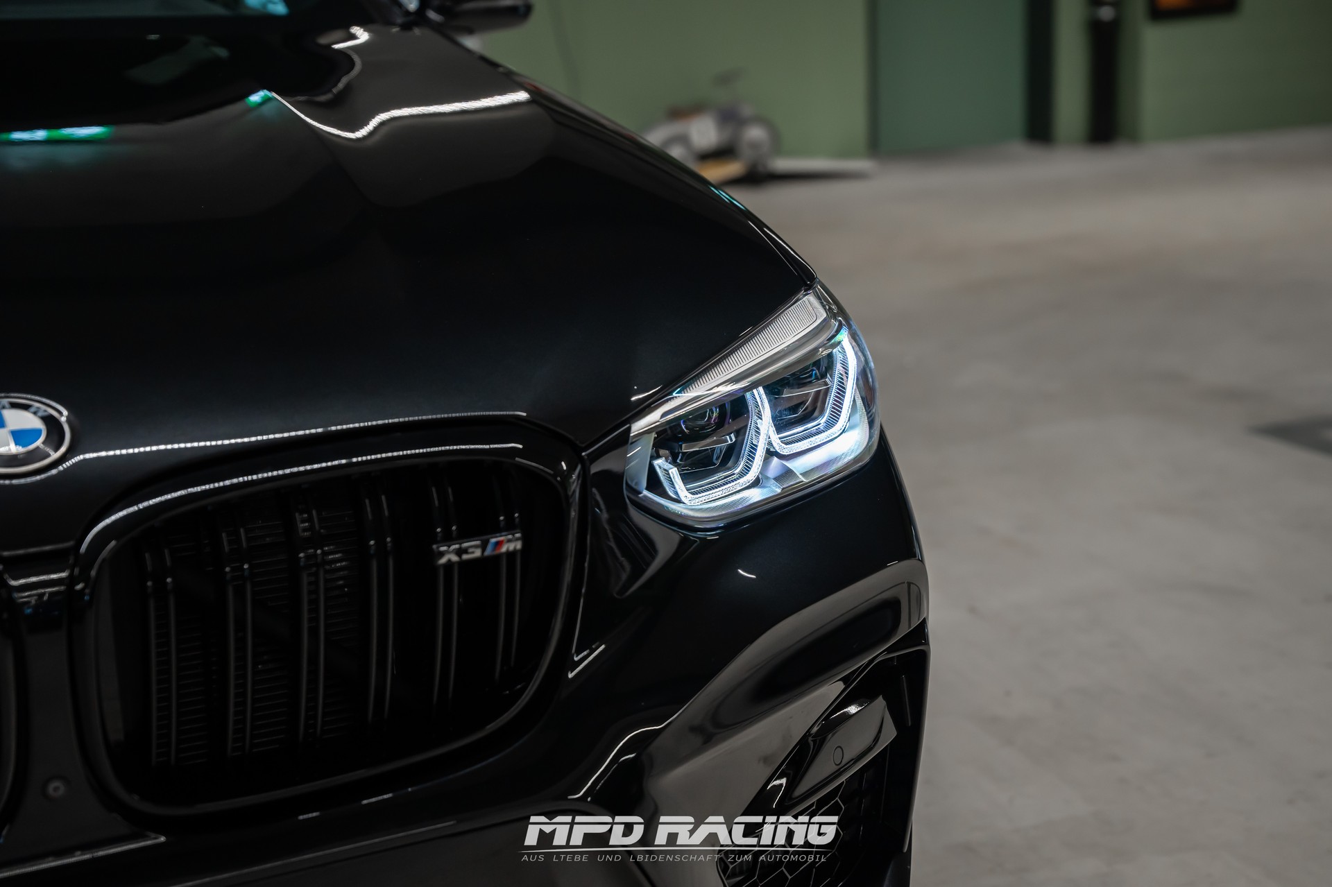 BMW X3 xDrive M Competition Steptronic-showroom-element-2