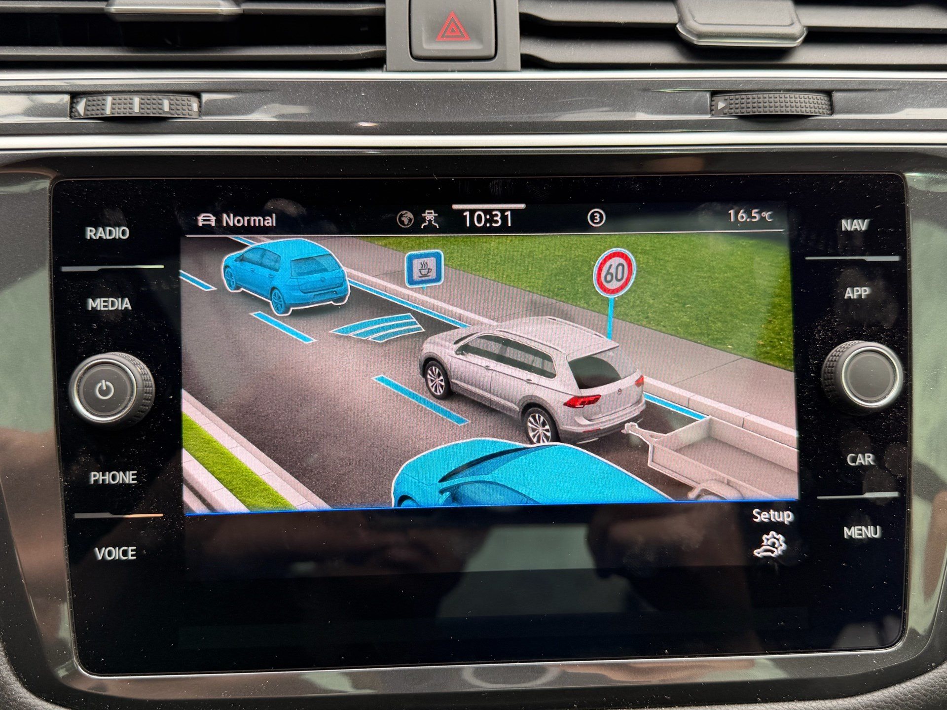 VW Tiguan Allspace R-LINE 4MOTION BLACK STYLE *** PANORAMAGLASDACH, 7-SITZER & ANHÄNGEKUPPLUNG***-image-14