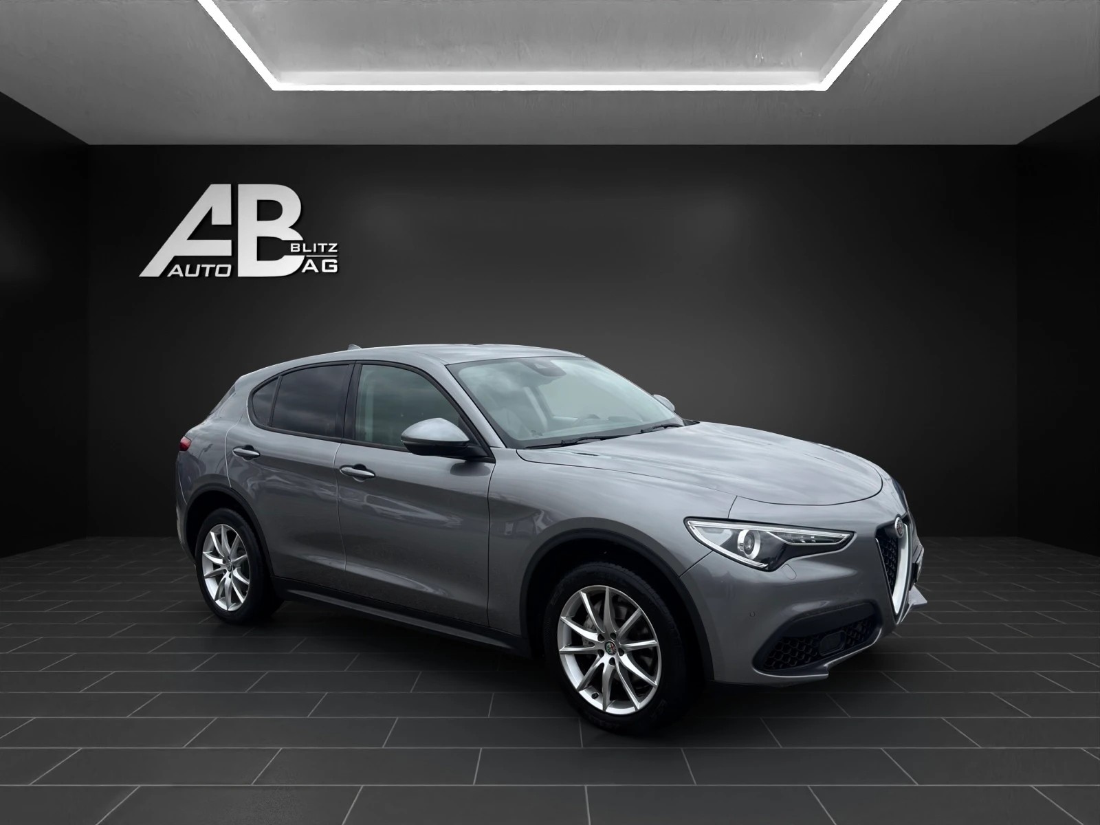 ALFA ROMEO Stelvio 2.0 Super Q4 Automatic-image-5