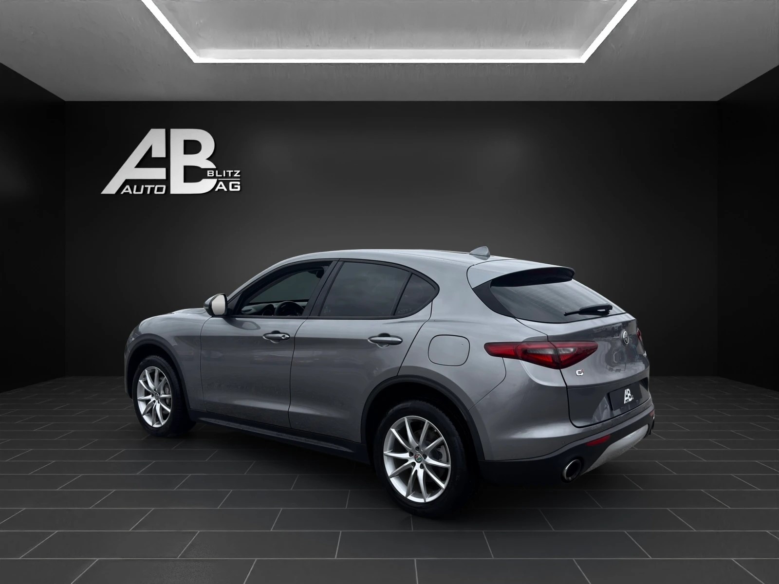 ALFA ROMEO Stelvio 2.0 Super Q4 Automatic-showroom-element-2