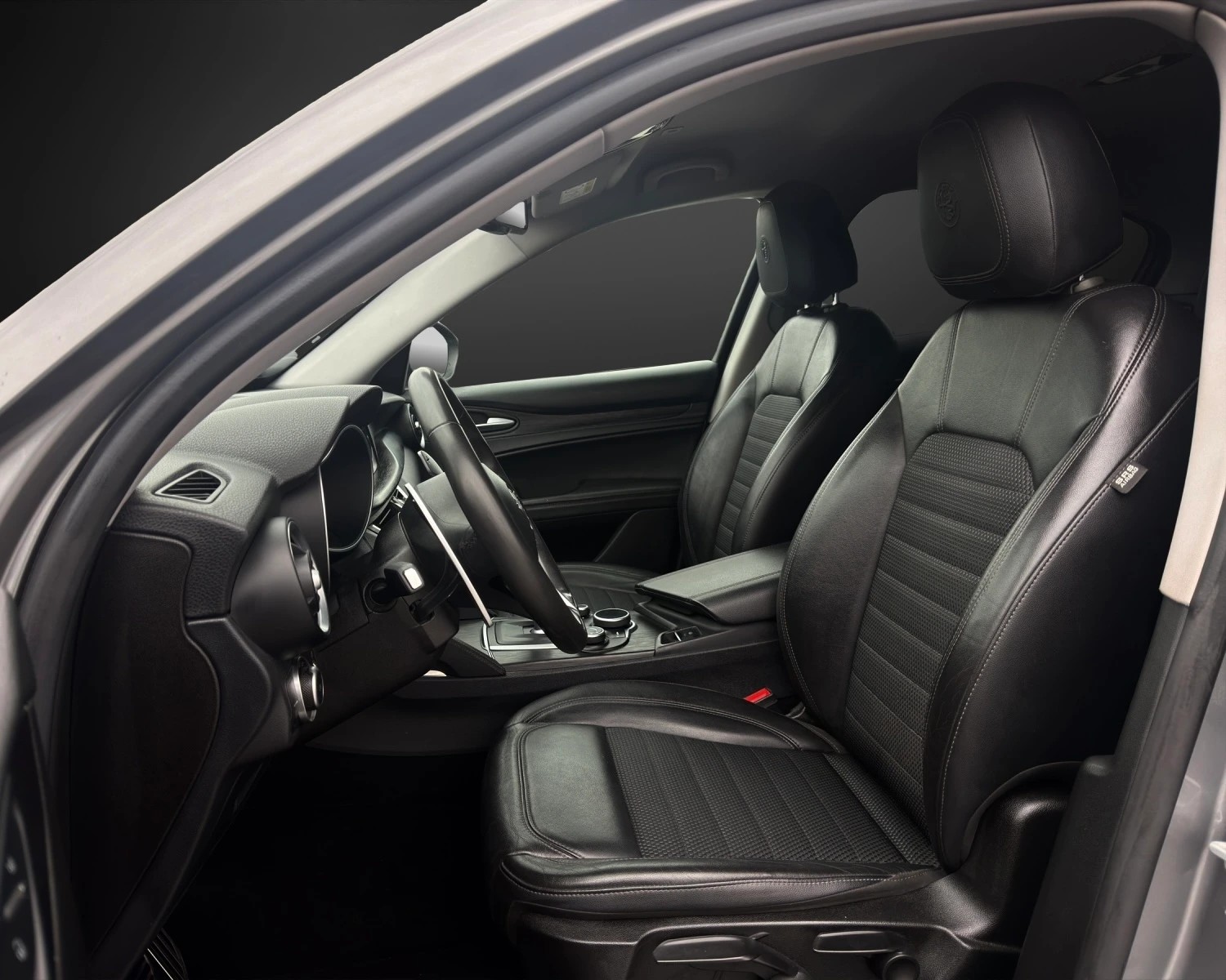ALFA ROMEO Stelvio 2.0 Super Q4 Automatic-image-6