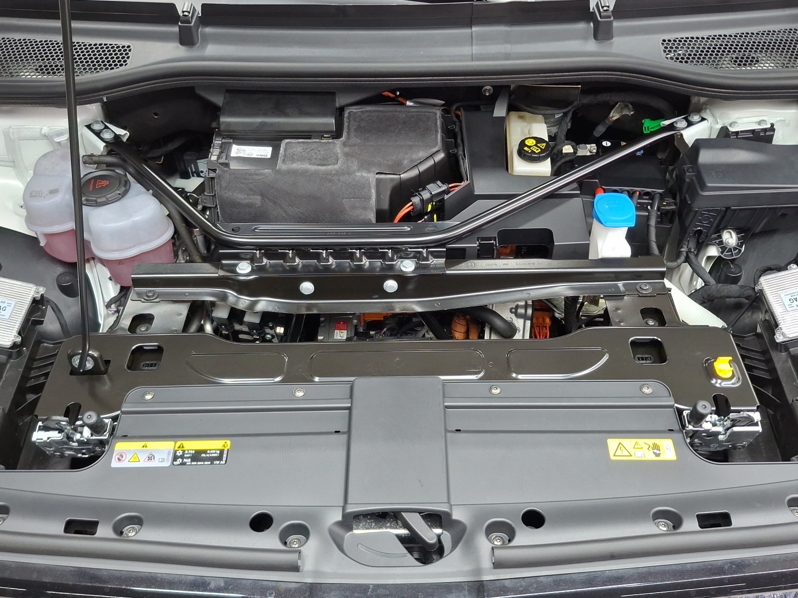 SKODA Enyaq Coupé RS iV 80 4x4-image-13