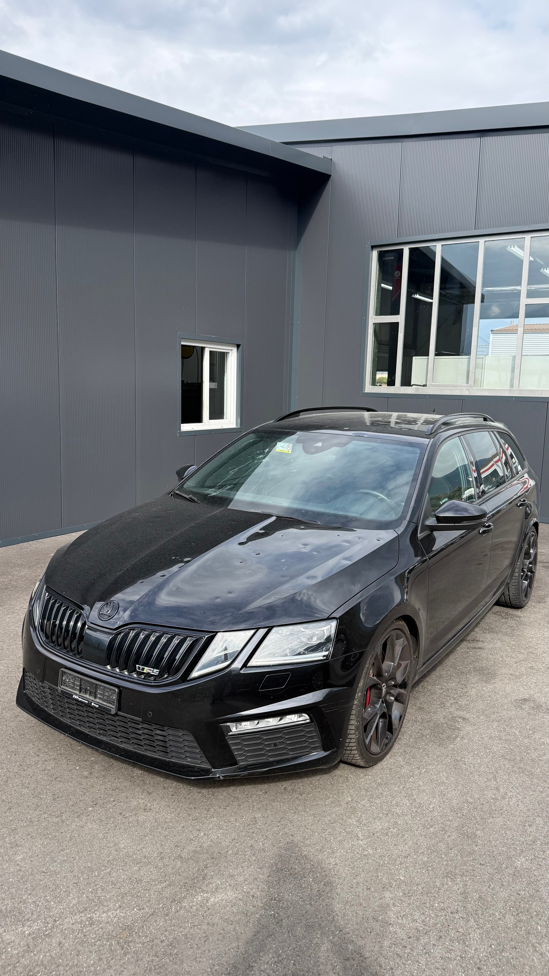 SKODA Octavia Combi 2.0 TSI RS DSG