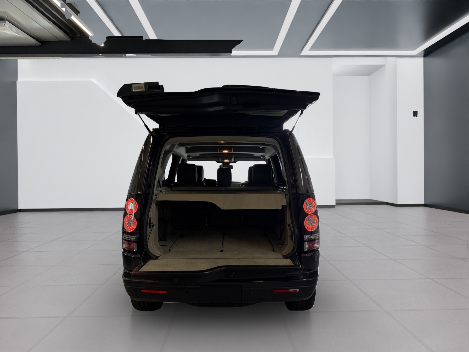 LAND ROVER Discovery 3.0 SDV6 HSE Luxury Automatic-image-21