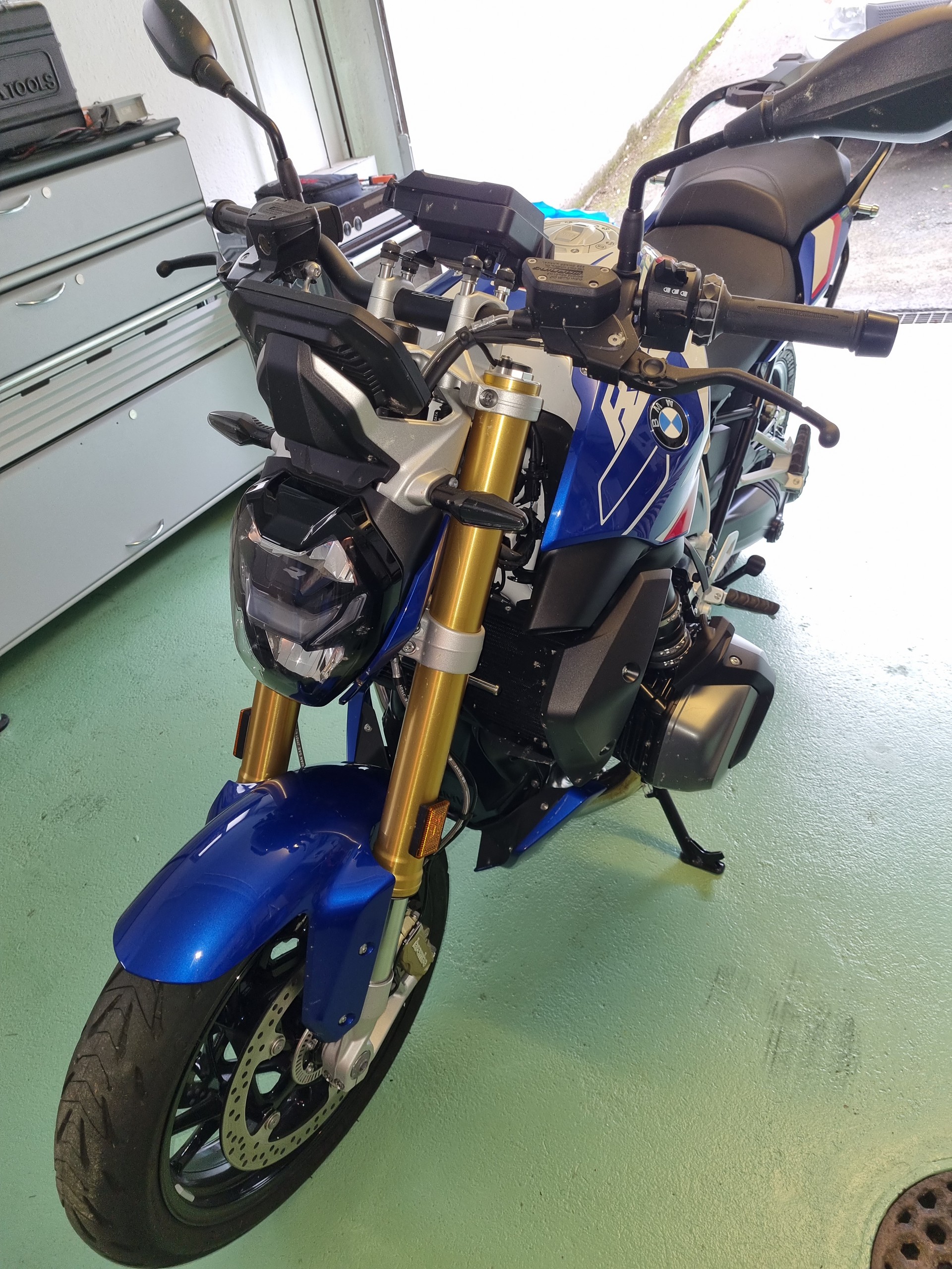 BMW R 1250 R-image-1