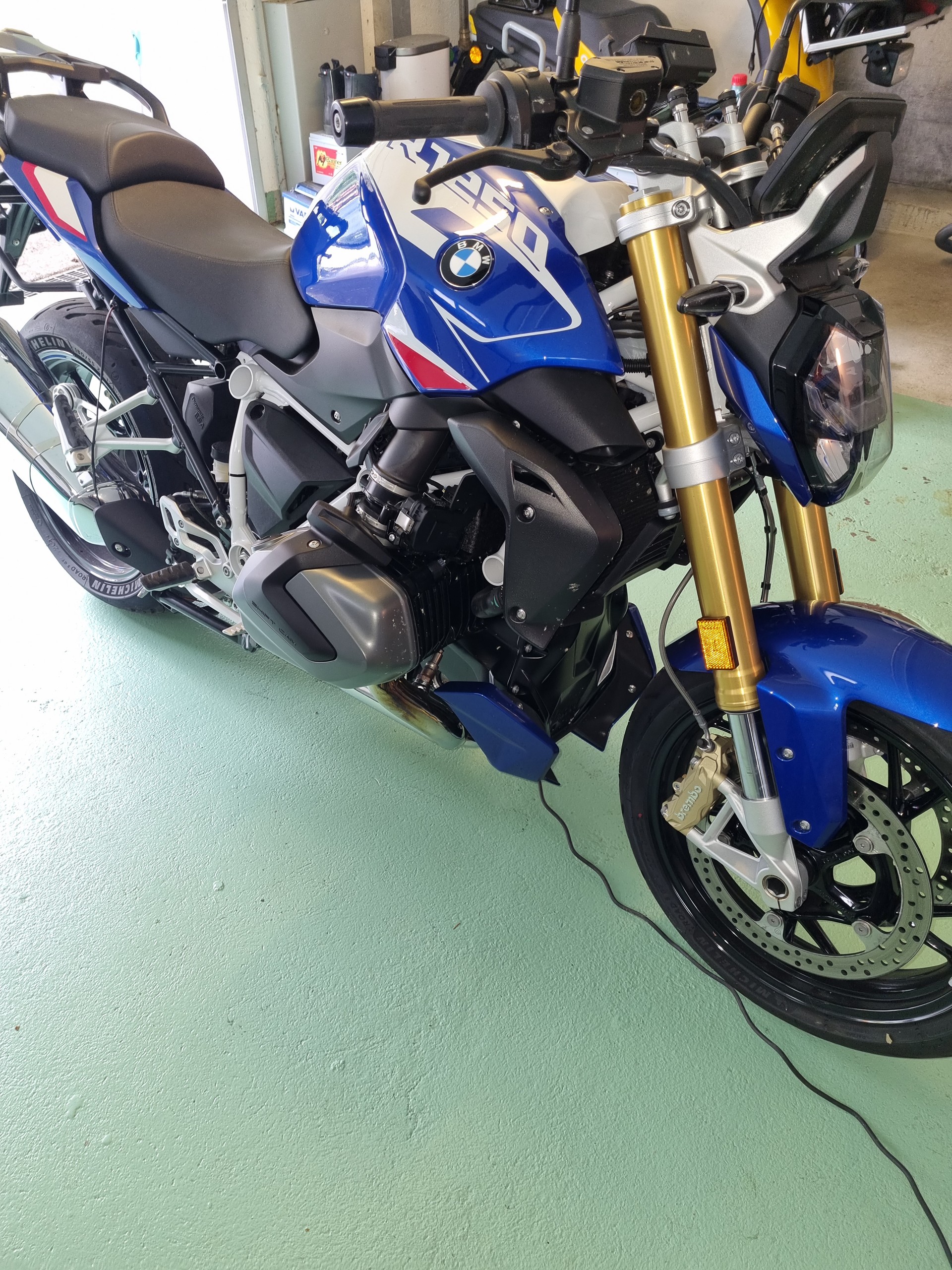 BMW R 1250 R-image-2