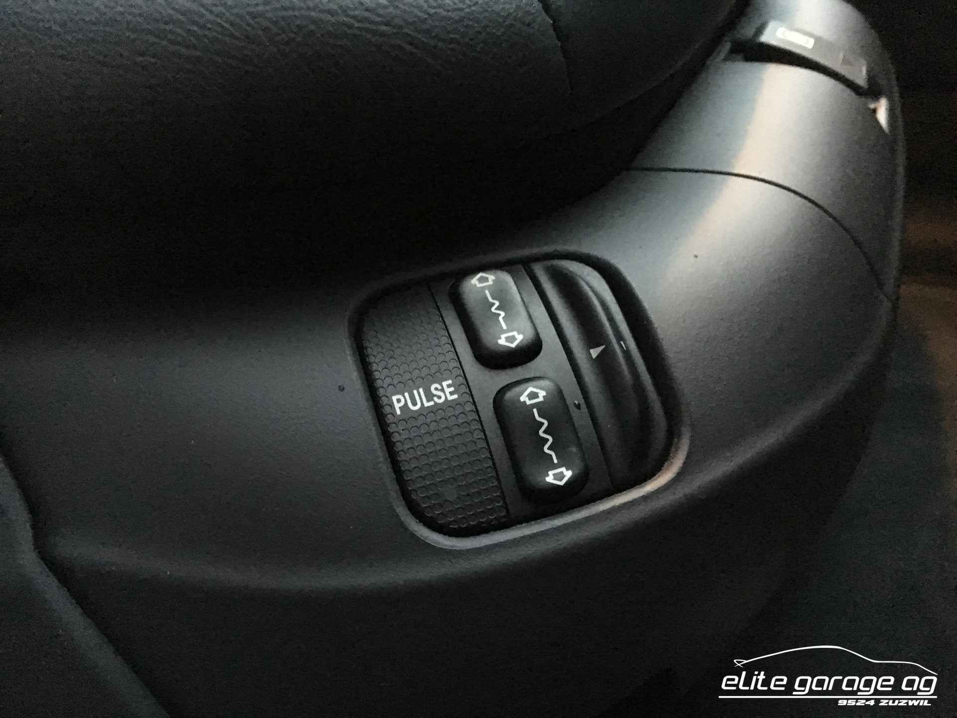 MERCEDES-BENZ S 55 AMG-image-13