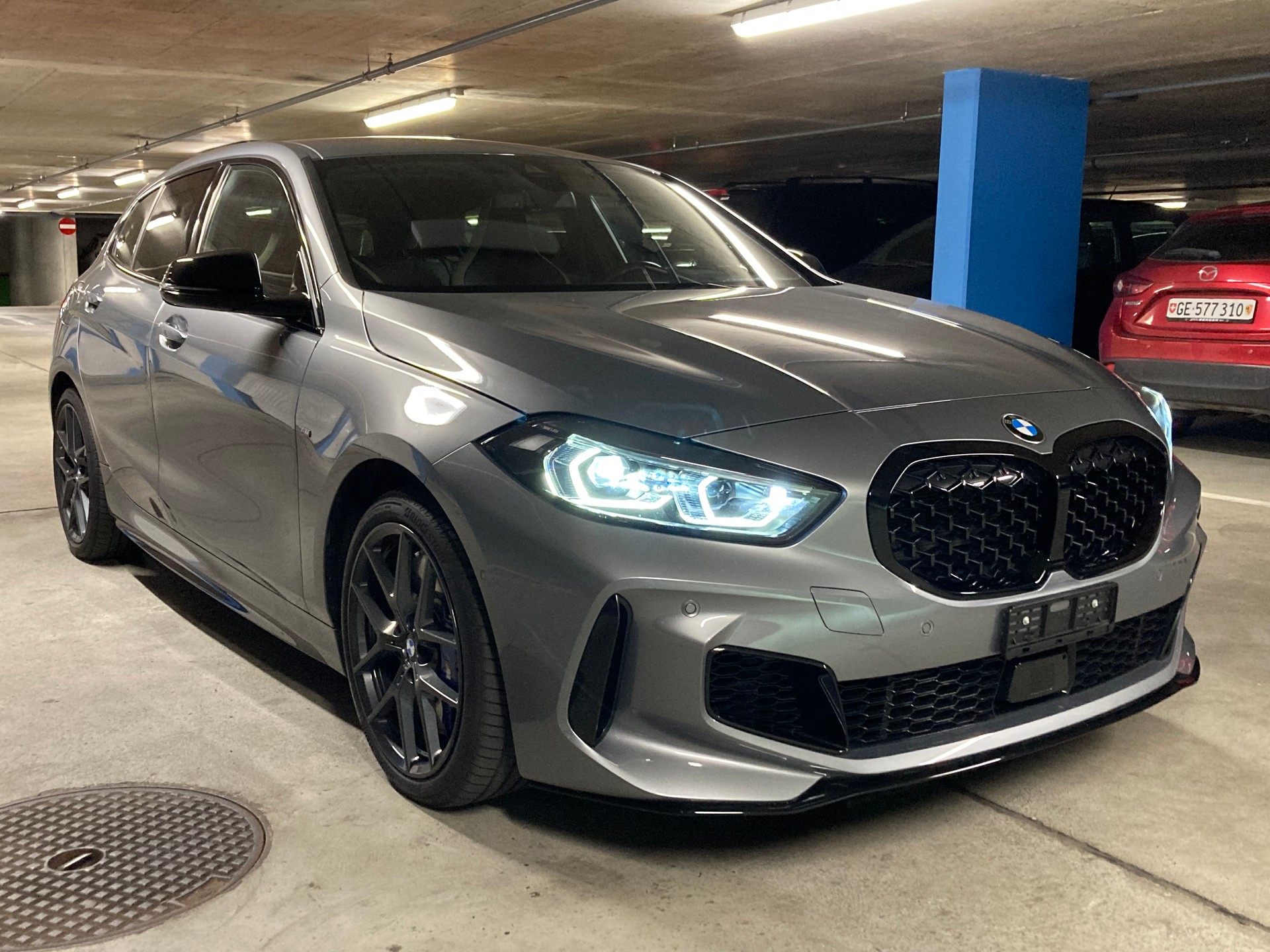 BMW M135i xDrive M Sport Pro Steptronic-image-1