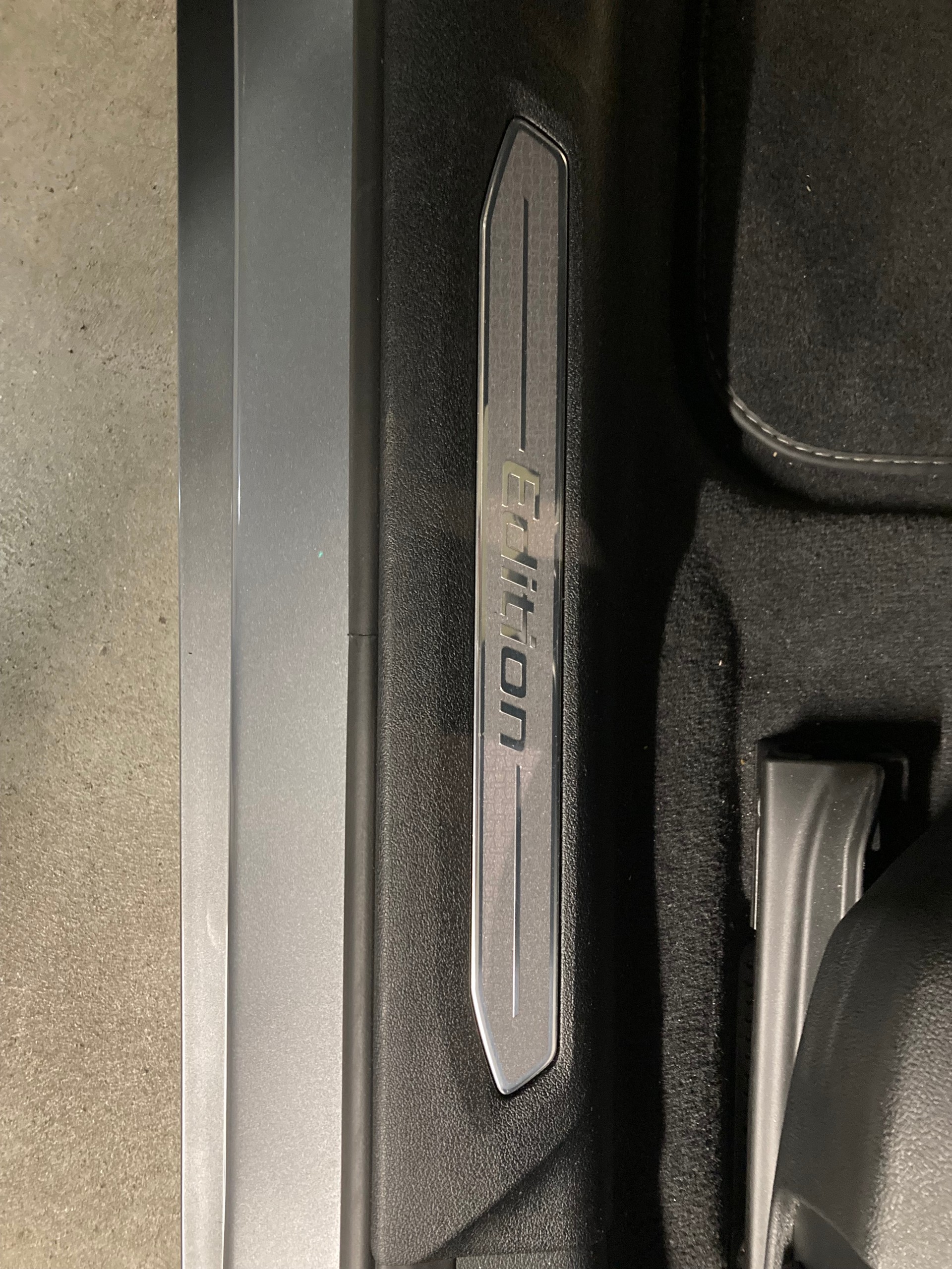 BMW M135i xDrive M Sport Pro Steptronic-image-9