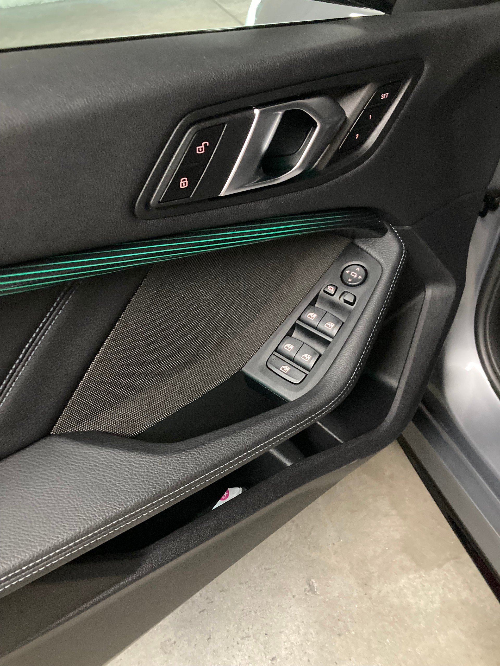 BMW M135i xDrive M Sport Pro Steptronic-image-8