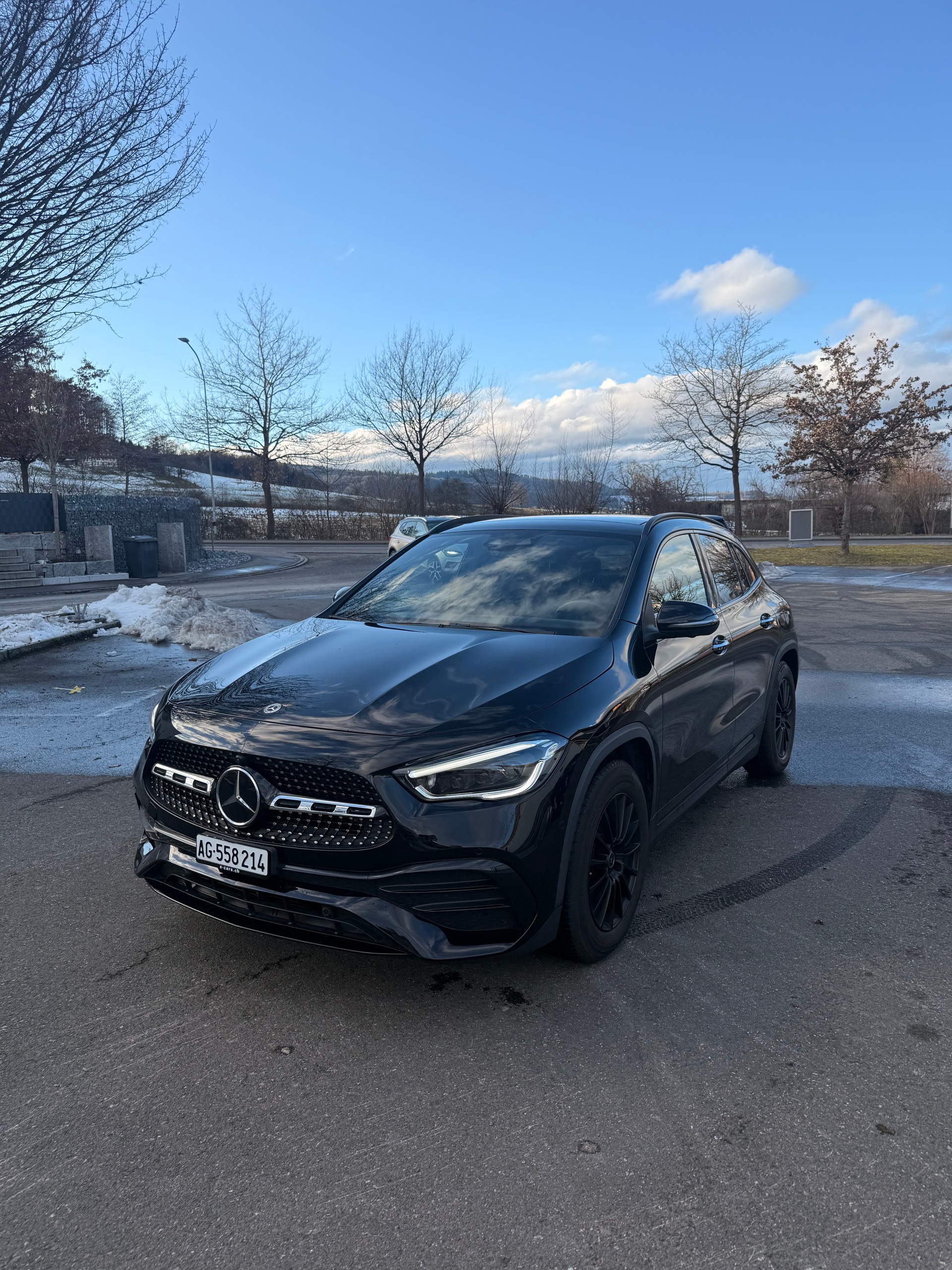 MERCEDES-BENZ GLA 200 AMG Line 7G-DCT