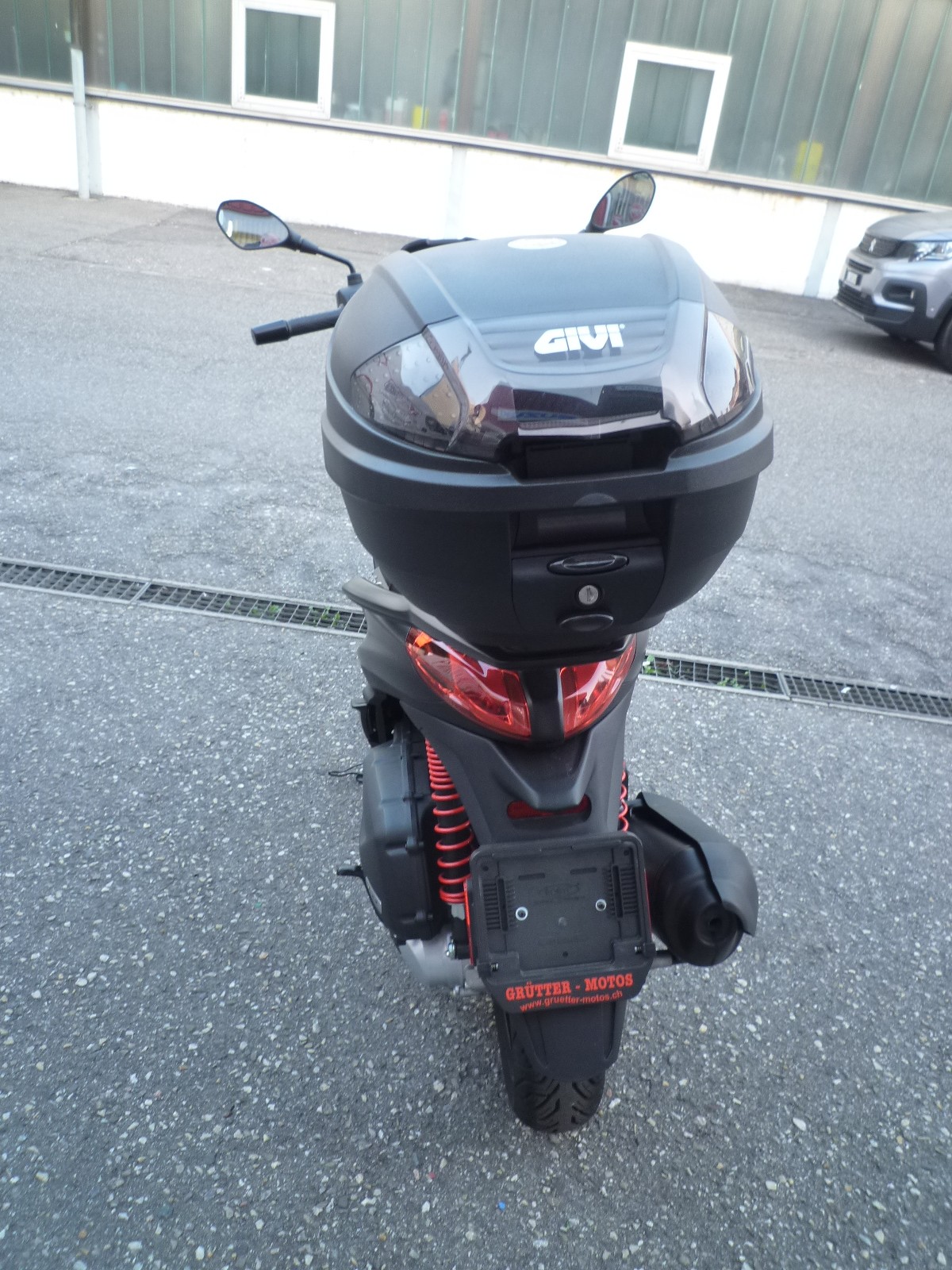 PIAGGIO Medley 125 Sport-image-3