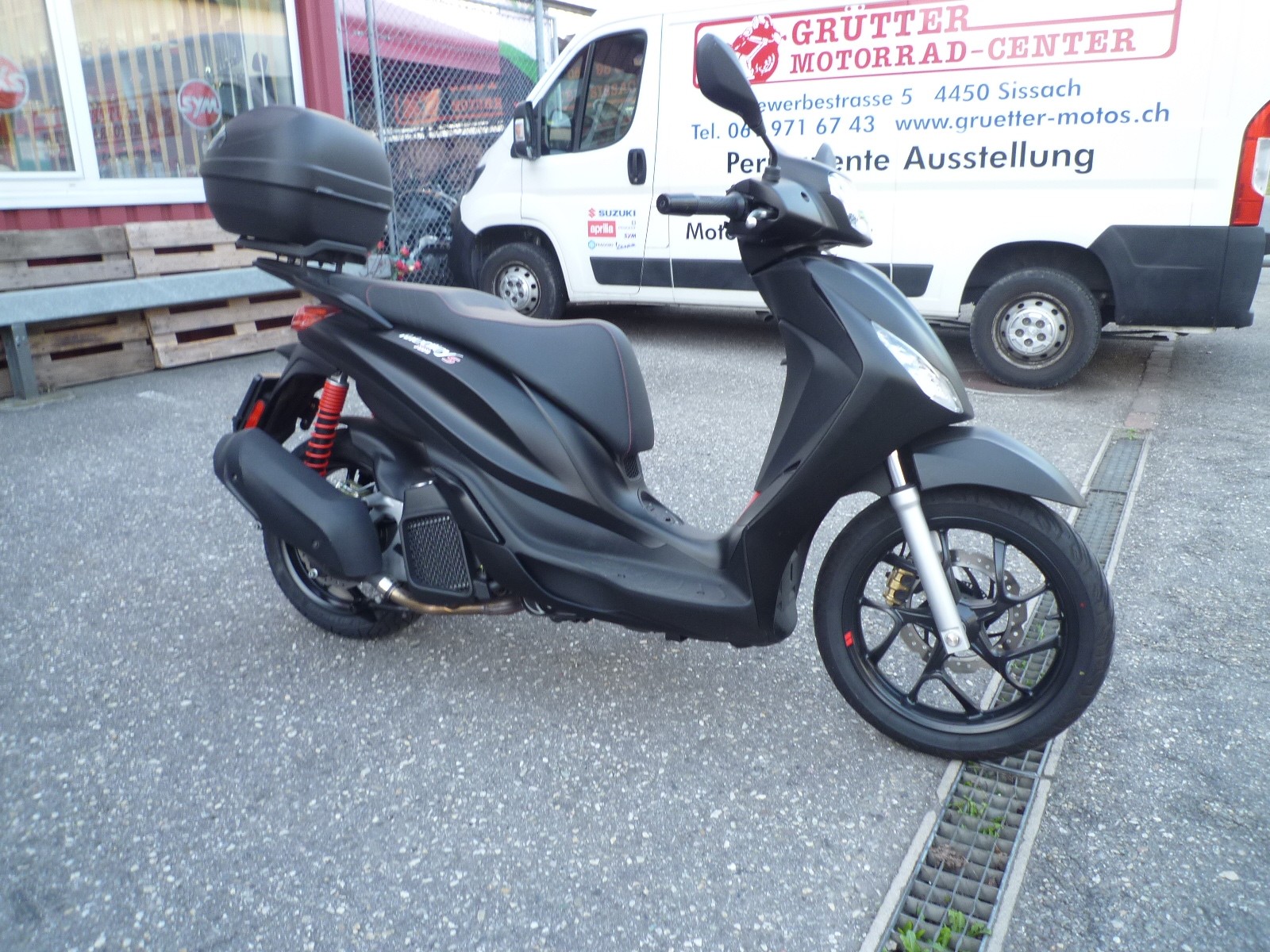 PIAGGIO Medley 125 Sport-image-0