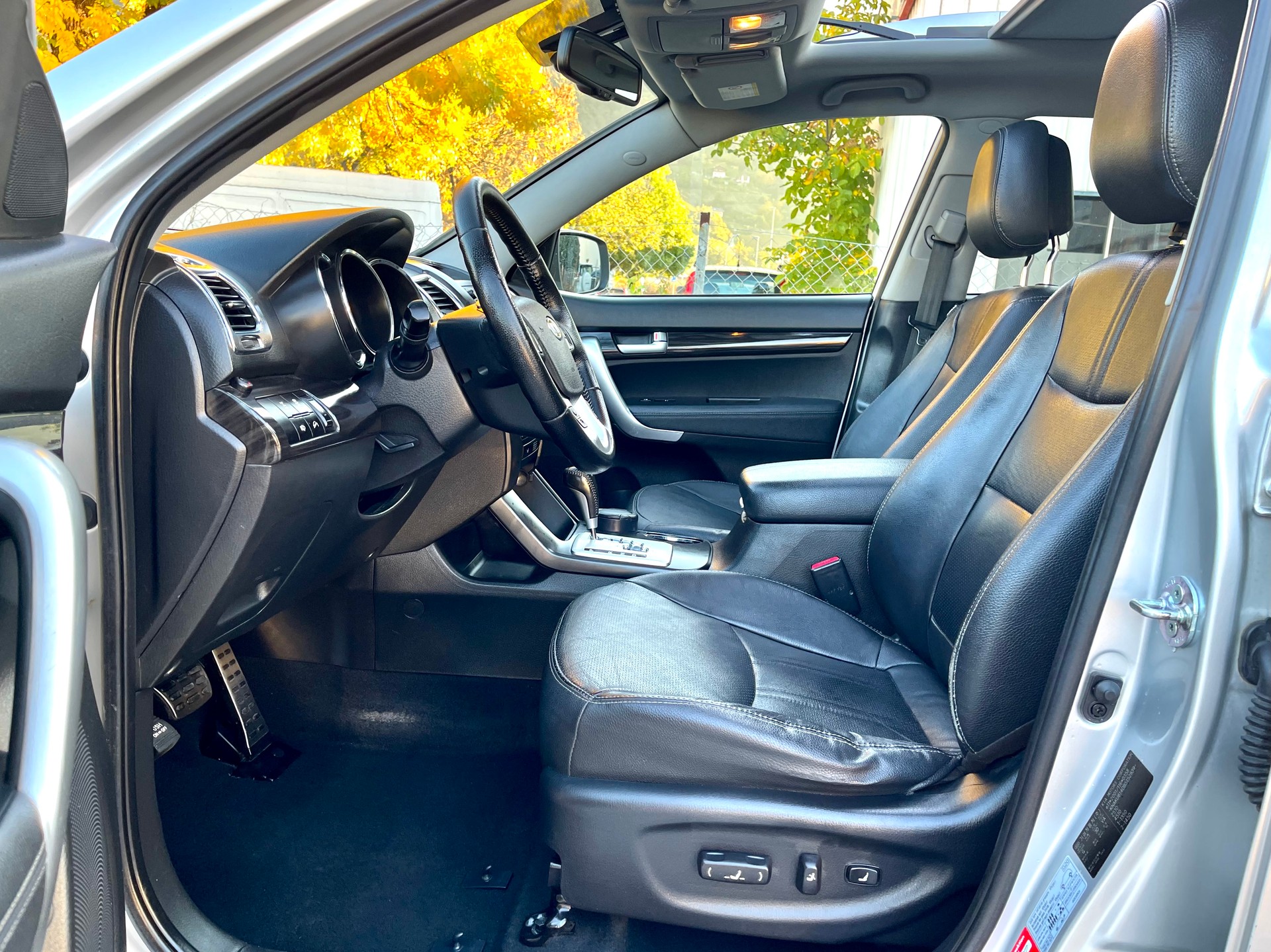 KIA Sorento 2.2 CRDI Style Automatic-showroom-element-3