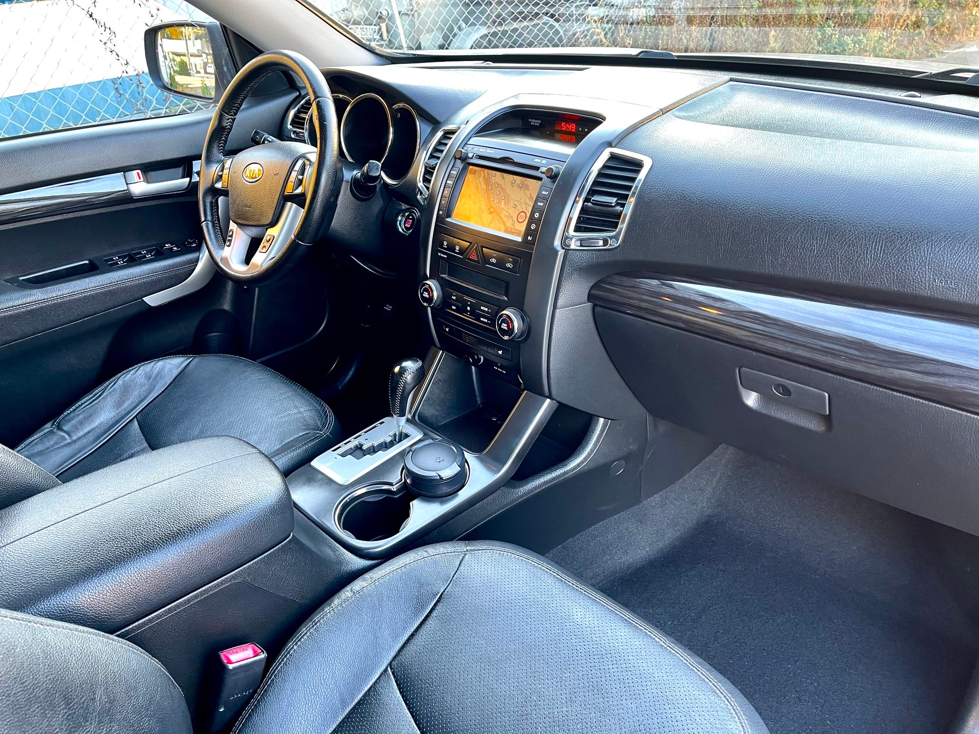 KIA Sorento 2.2 CRDI Style Automatic-image-4