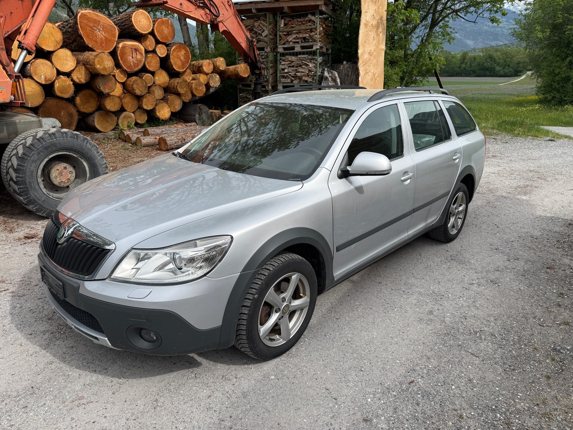 SKODA Octavia Combi 1.8 TSI Scout 4x4