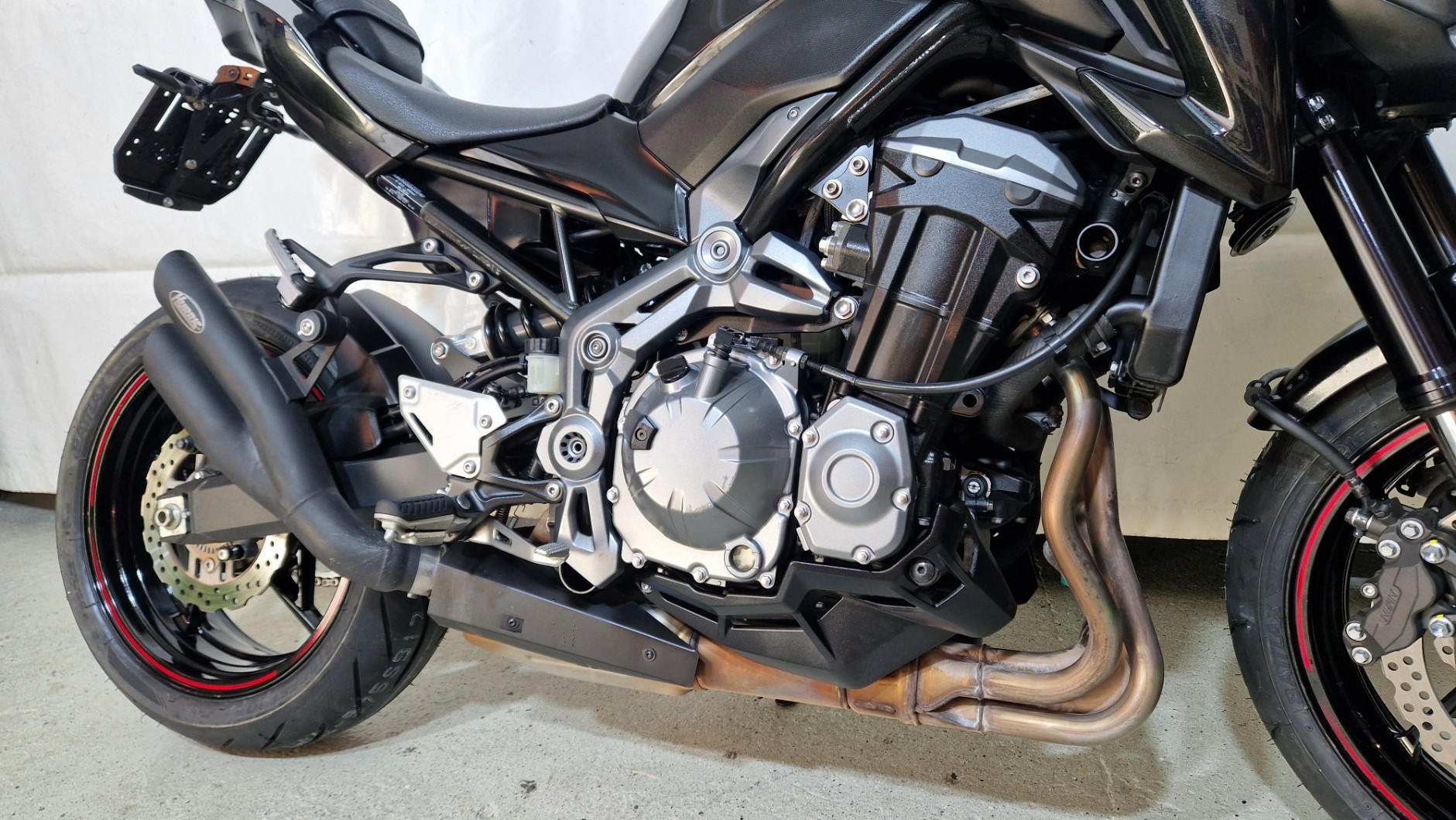 KAWASAKI Z 900 (35kW), Black Edition-image-5