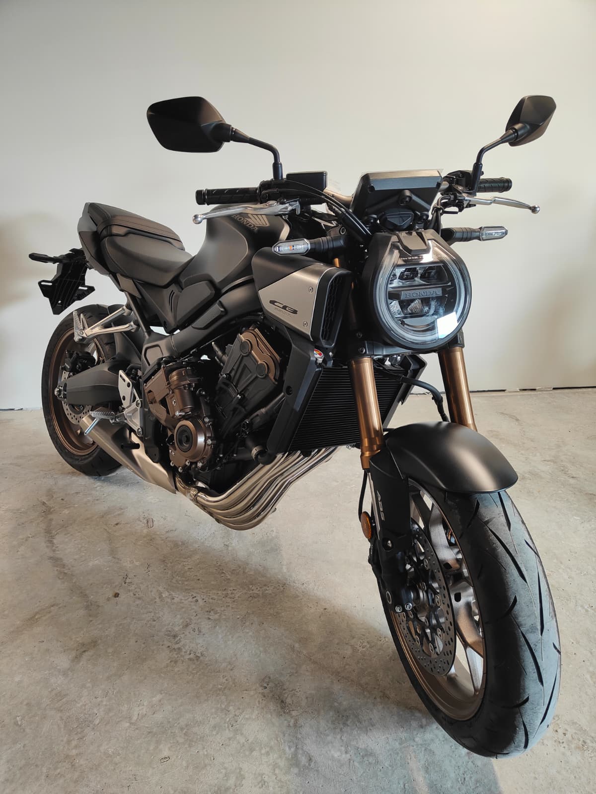 HONDA CBR 650 R E-Clutch-image-1